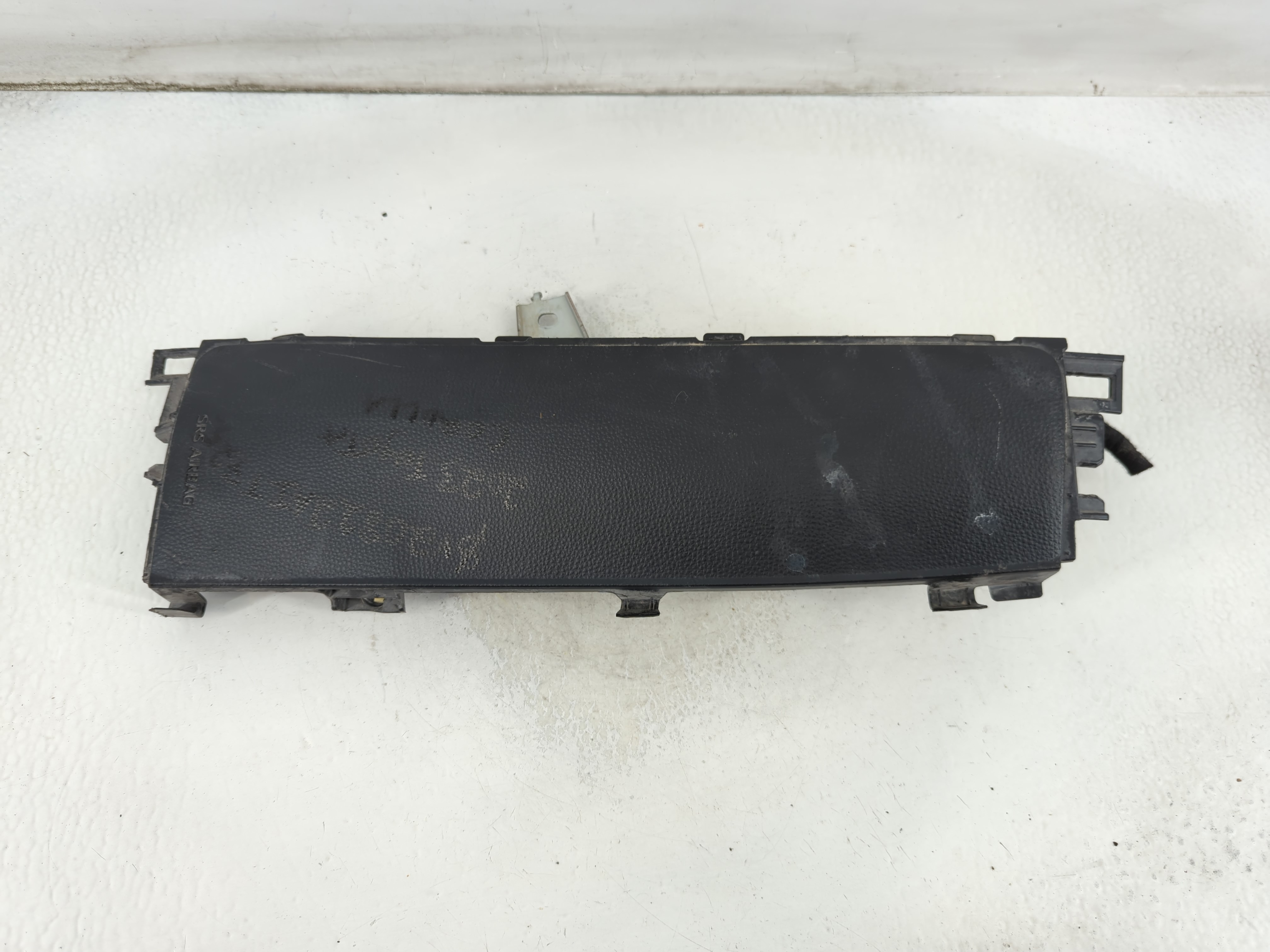 2019-2022 Toyota Corolla Air Bag Driver Left Knee Oem 913002 - Oemusedautoparts1.com