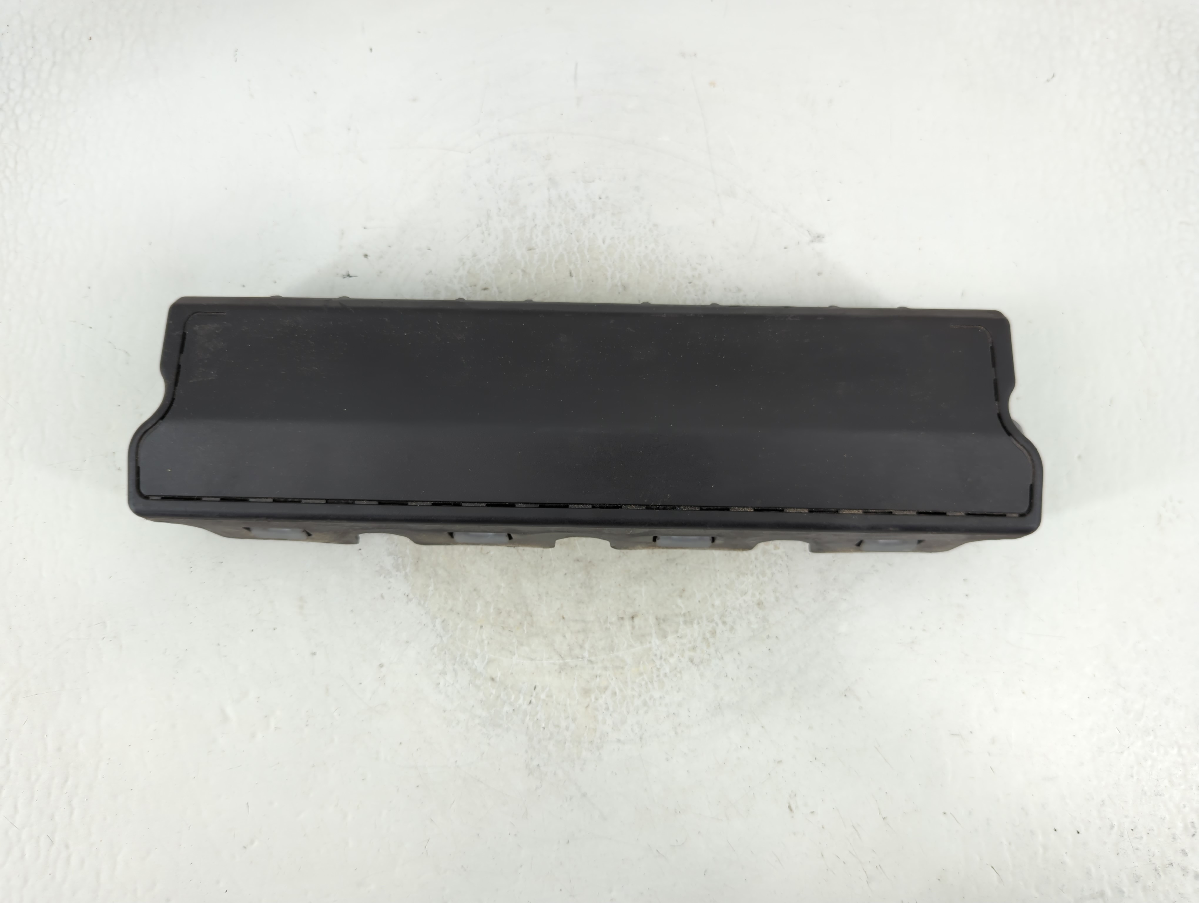 2012-2017 Buick Verano Air Bag Driver Left Knee Oem 913004 - Oemusedautoparts1.com
