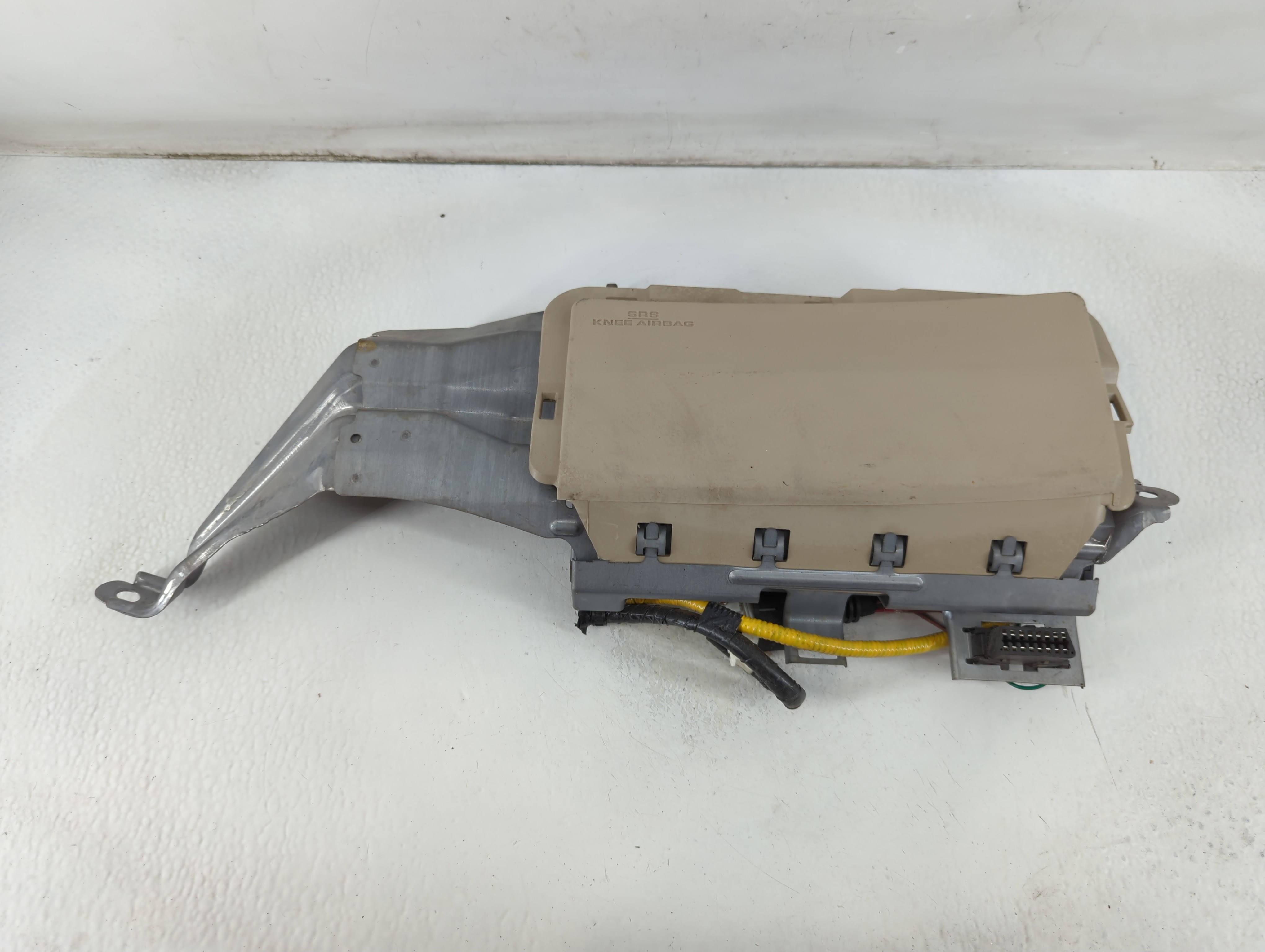 2005-2007 Toyota Avalon Air Bag Driver Left Knee Oem 913011 - Oemusedautoparts1.com
