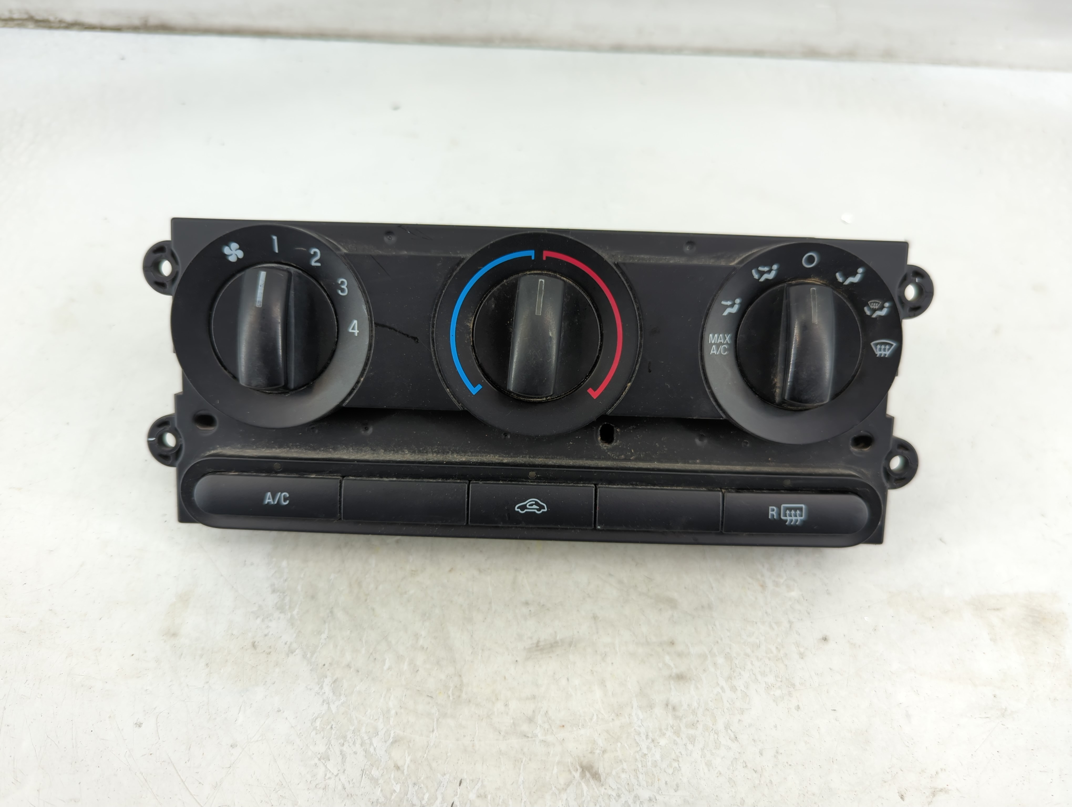 2006-2009 Ford Fusion Ac Heater Climate Control 7e5h-19980-aa 913082 - Oemusedautoparts1.com