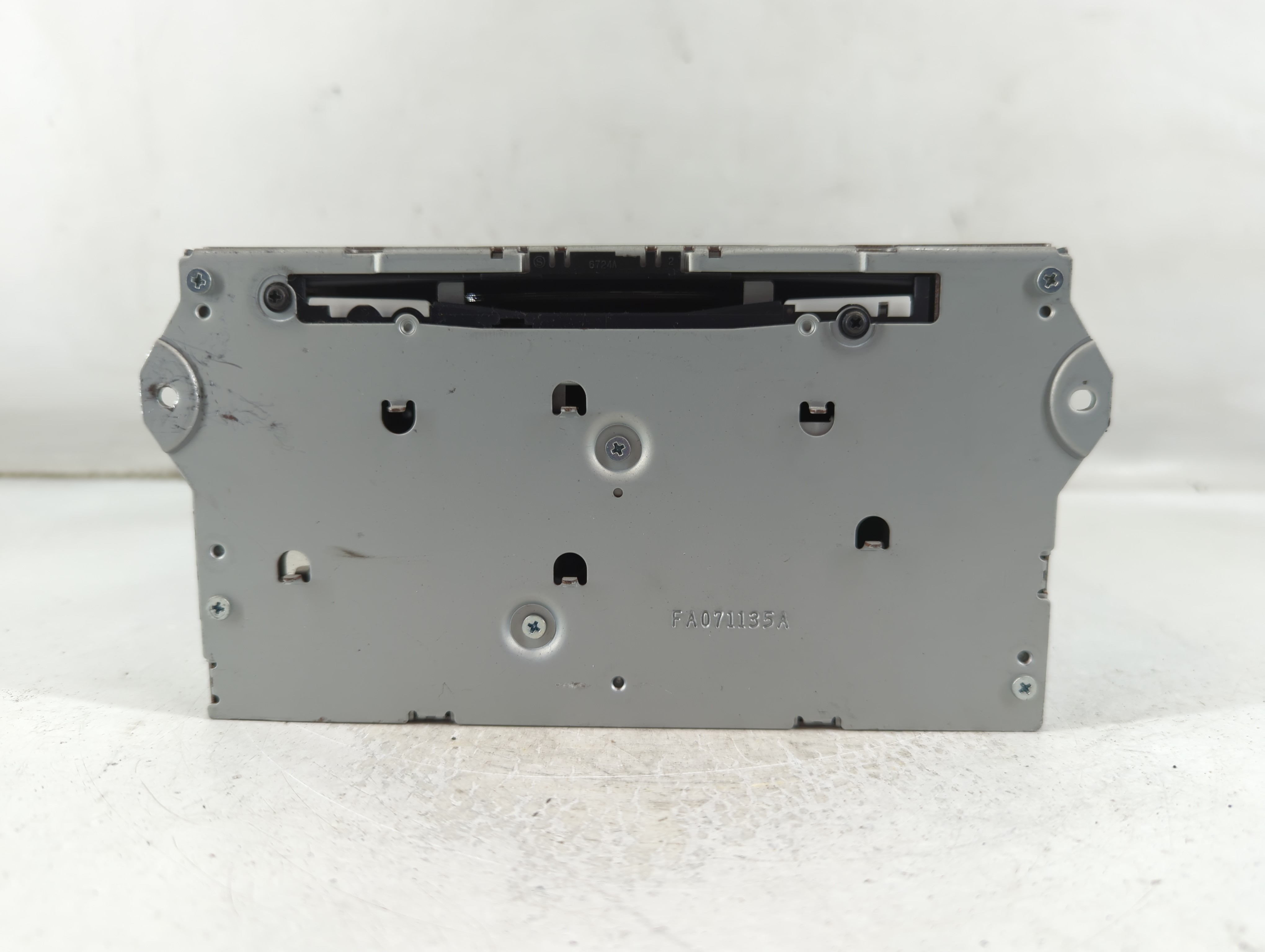 2013-2014 Nissan Quest Am Fm Cd Player Radio Receiver 913108 - Oemusedautoparts1.com