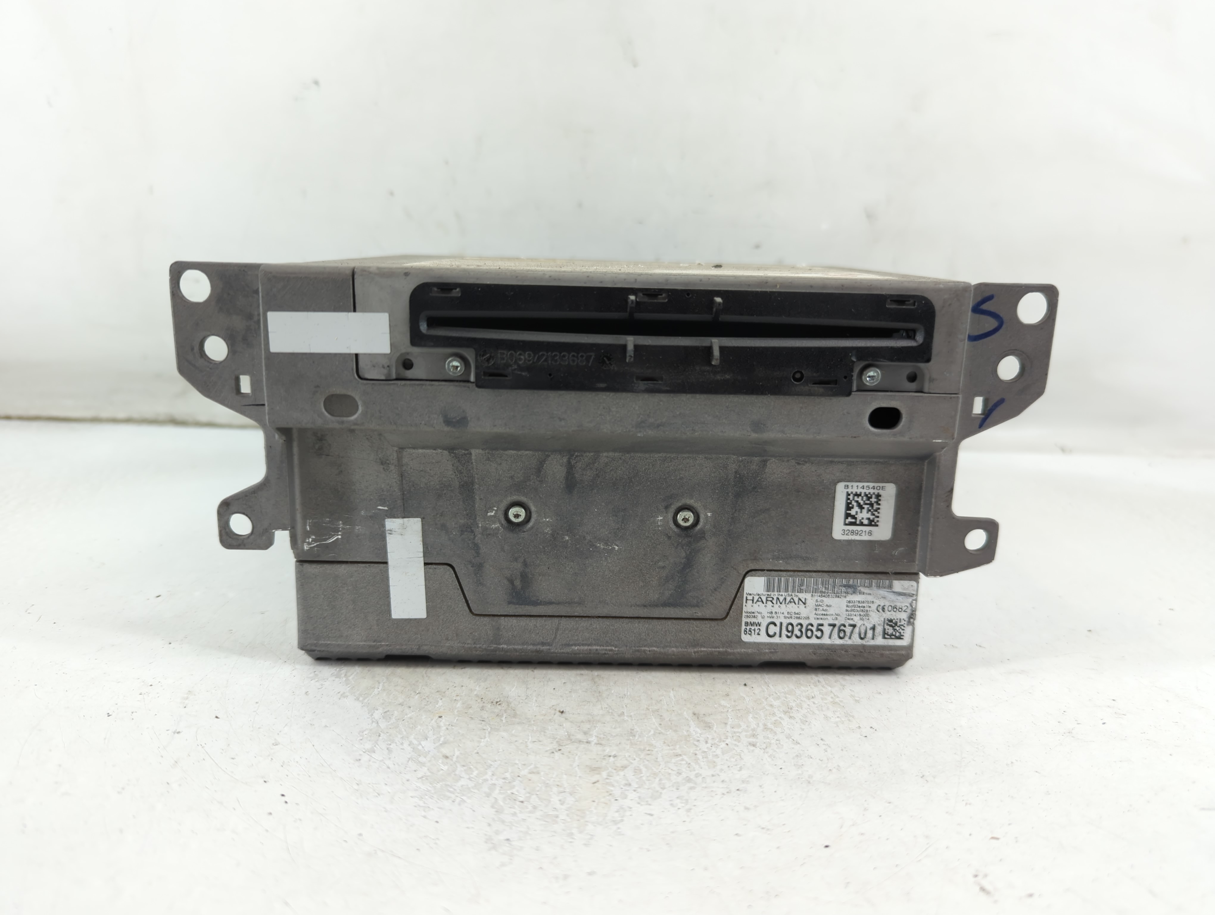 Picture of 2012-2015 Bmw 320i Am Fm Cd Player Radio Receiver 913145