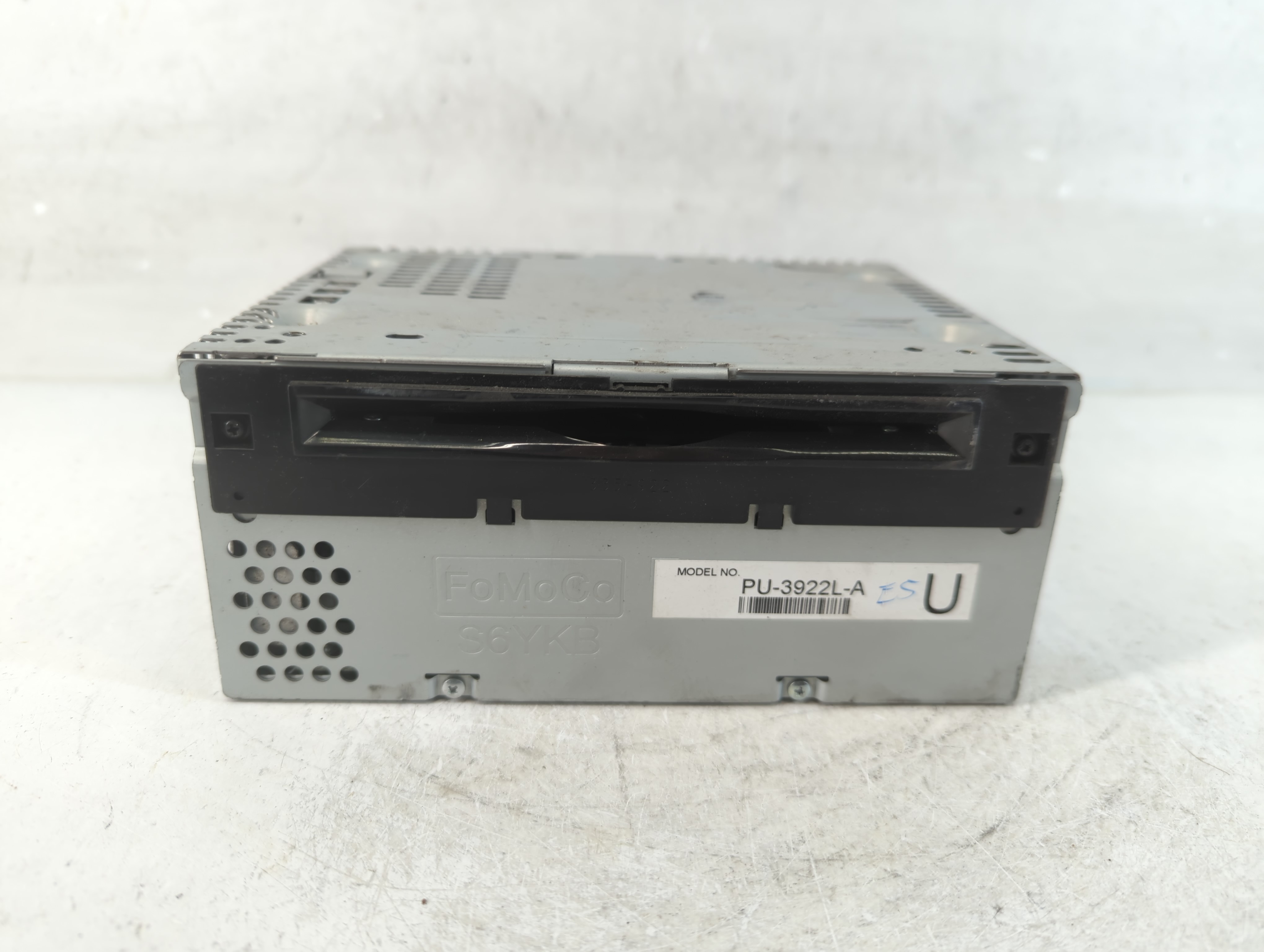 Picture of 2016-2017 Ford Explorer Am Fm Cd Player Radio Receiver 913158