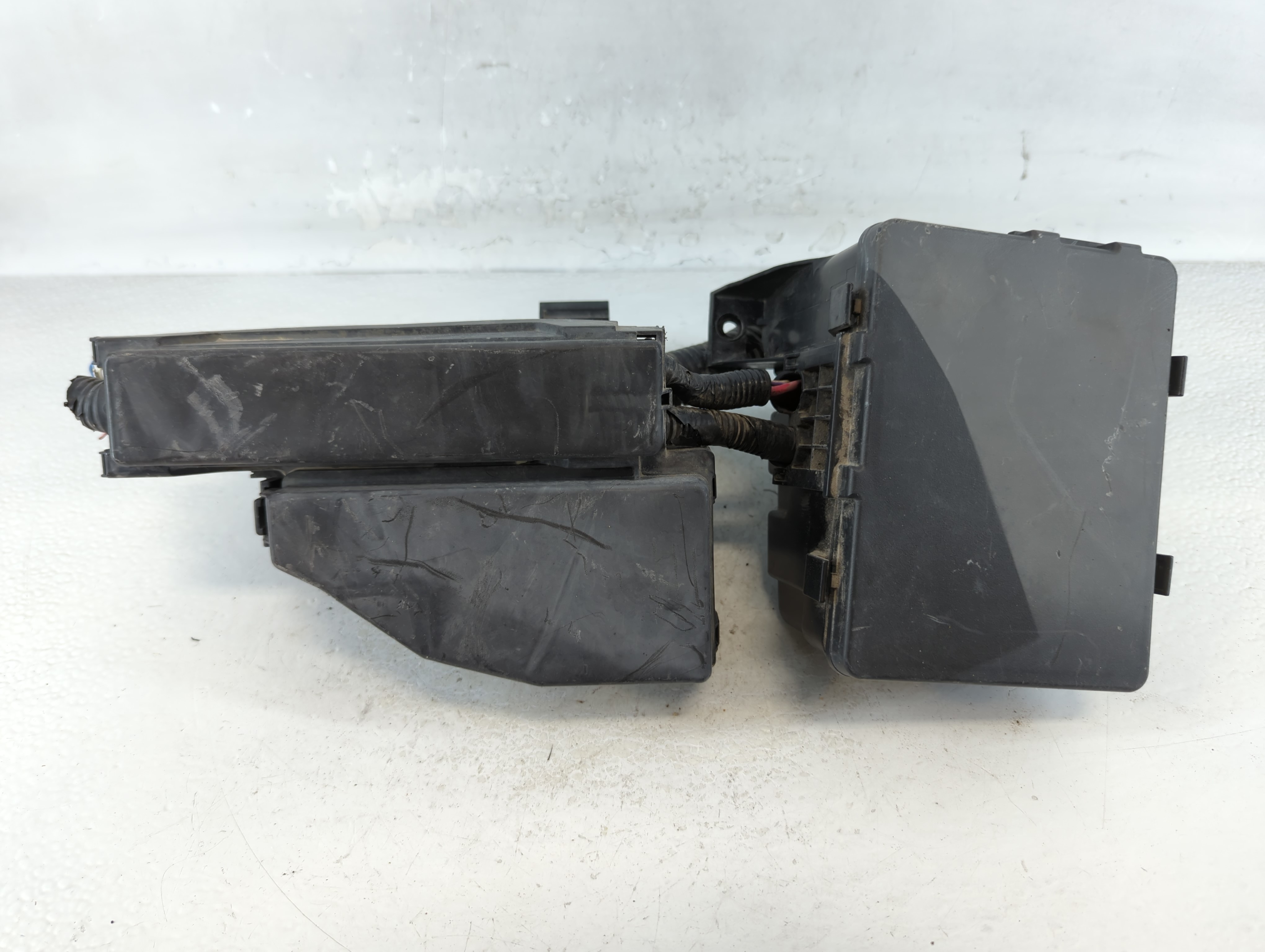 Picture of 2016 Nissan Altima Fusebox Fuse Box Relay Module 7254-5763-30 913168