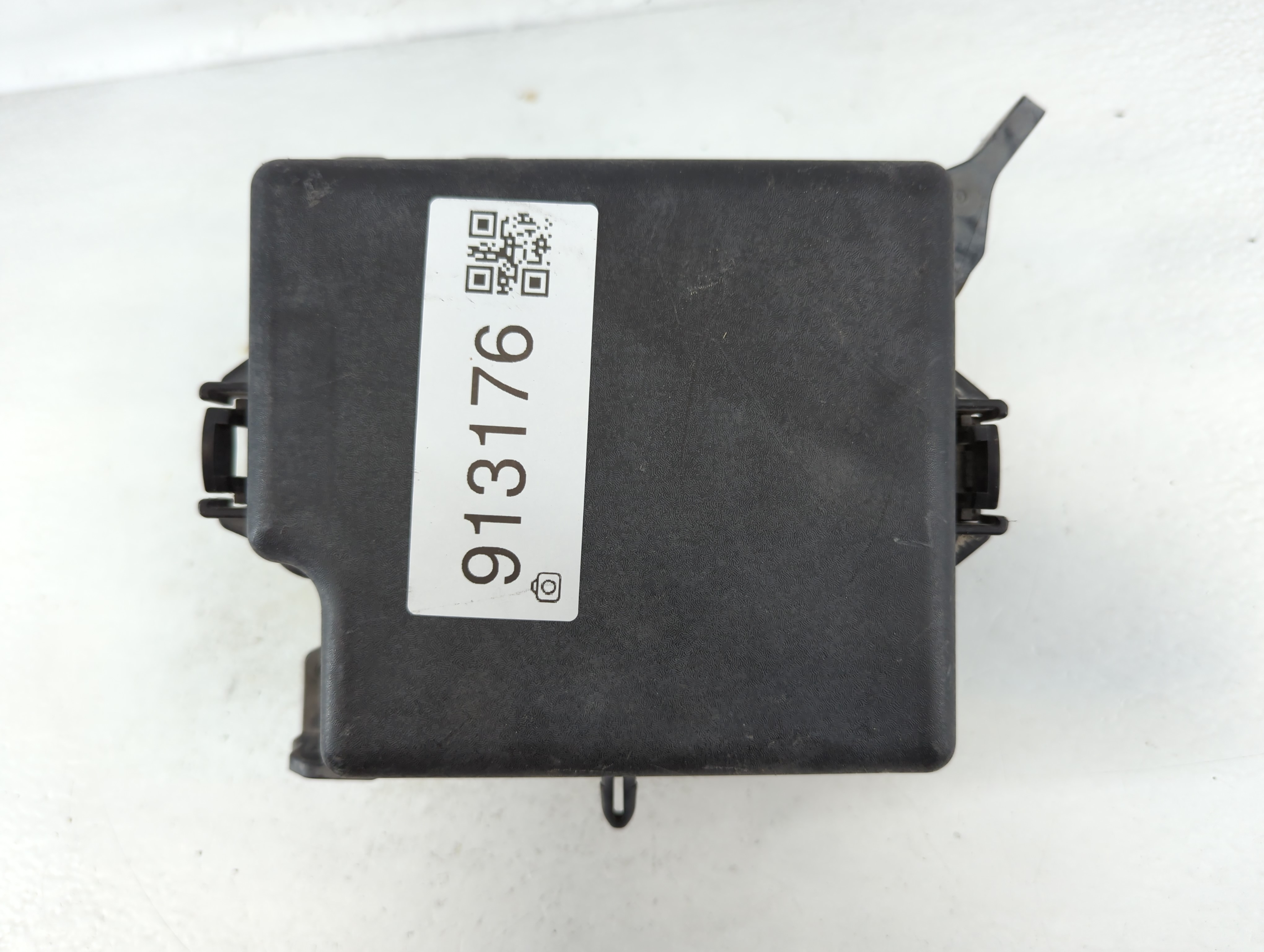 Picture of 2016-2016 Kia Soul Fusebox Fuse Box Relay Module 91950-b2070 913176