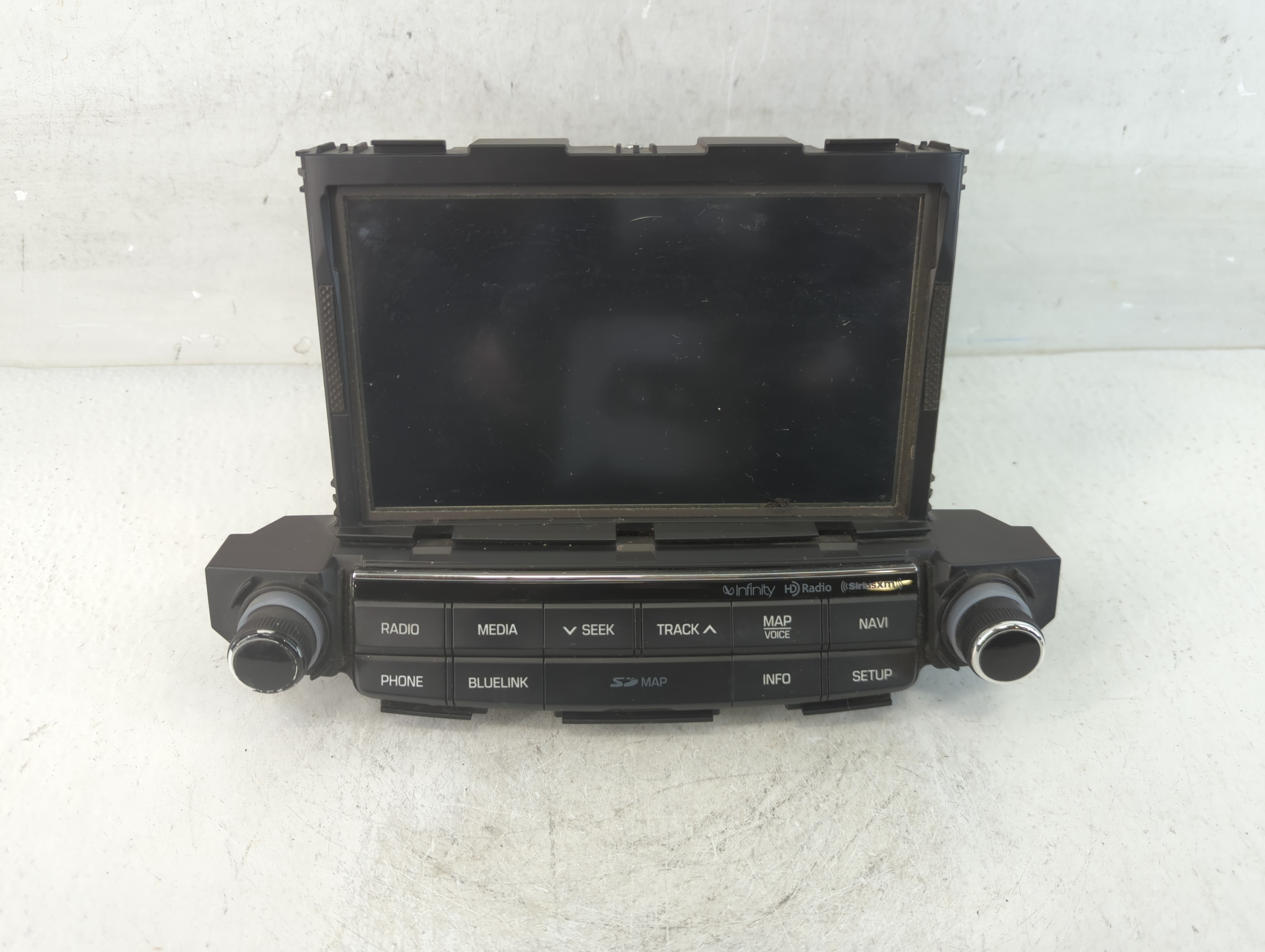 2017-2018 Hyundai Tucson Am Fm Cd Player Radio Receiver 913181 - Oemusedautoparts1.com