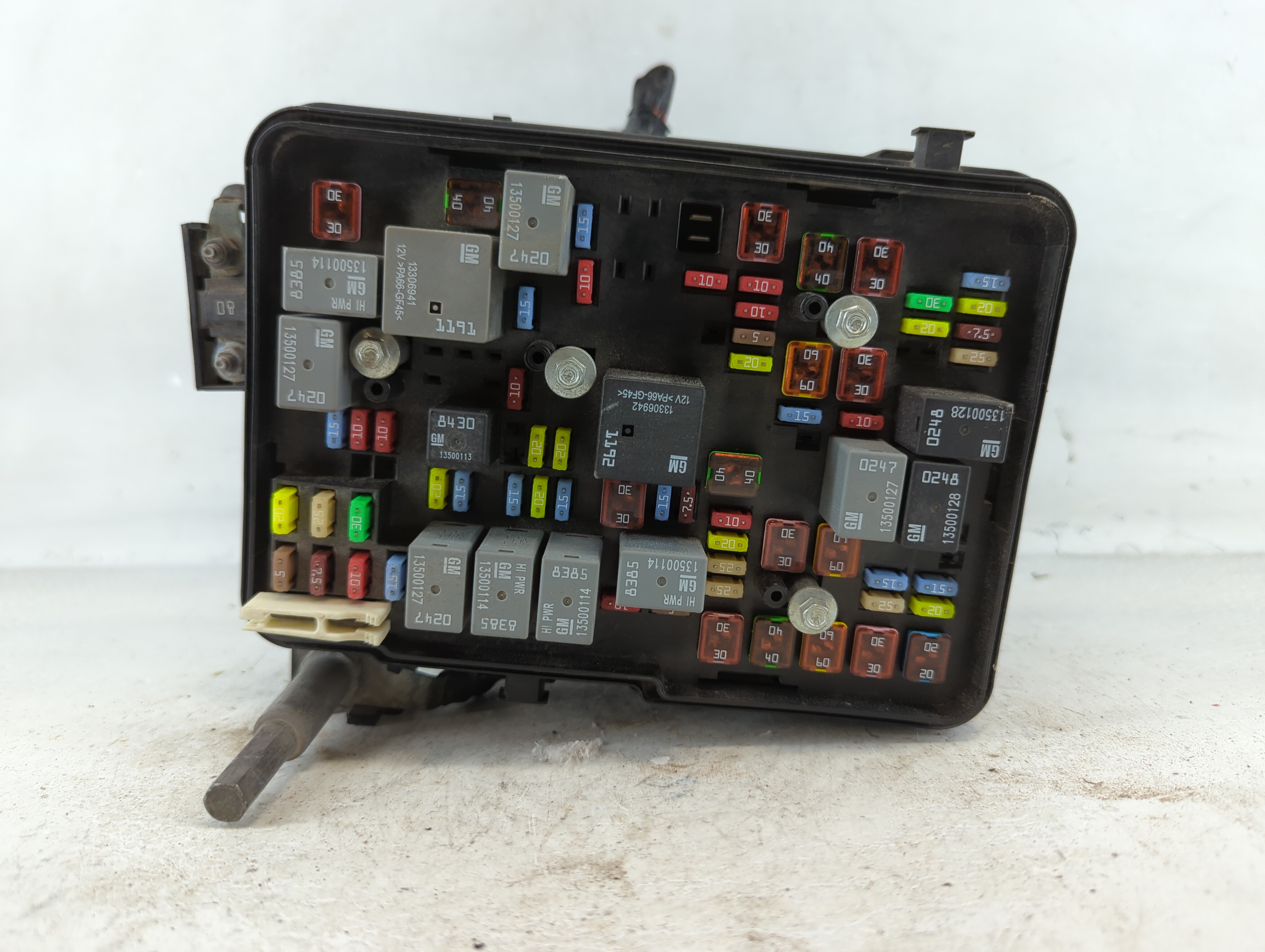 Picture of 2013-2015 Gmc Terrain Fusebox Fuse Box Relay Module 913218