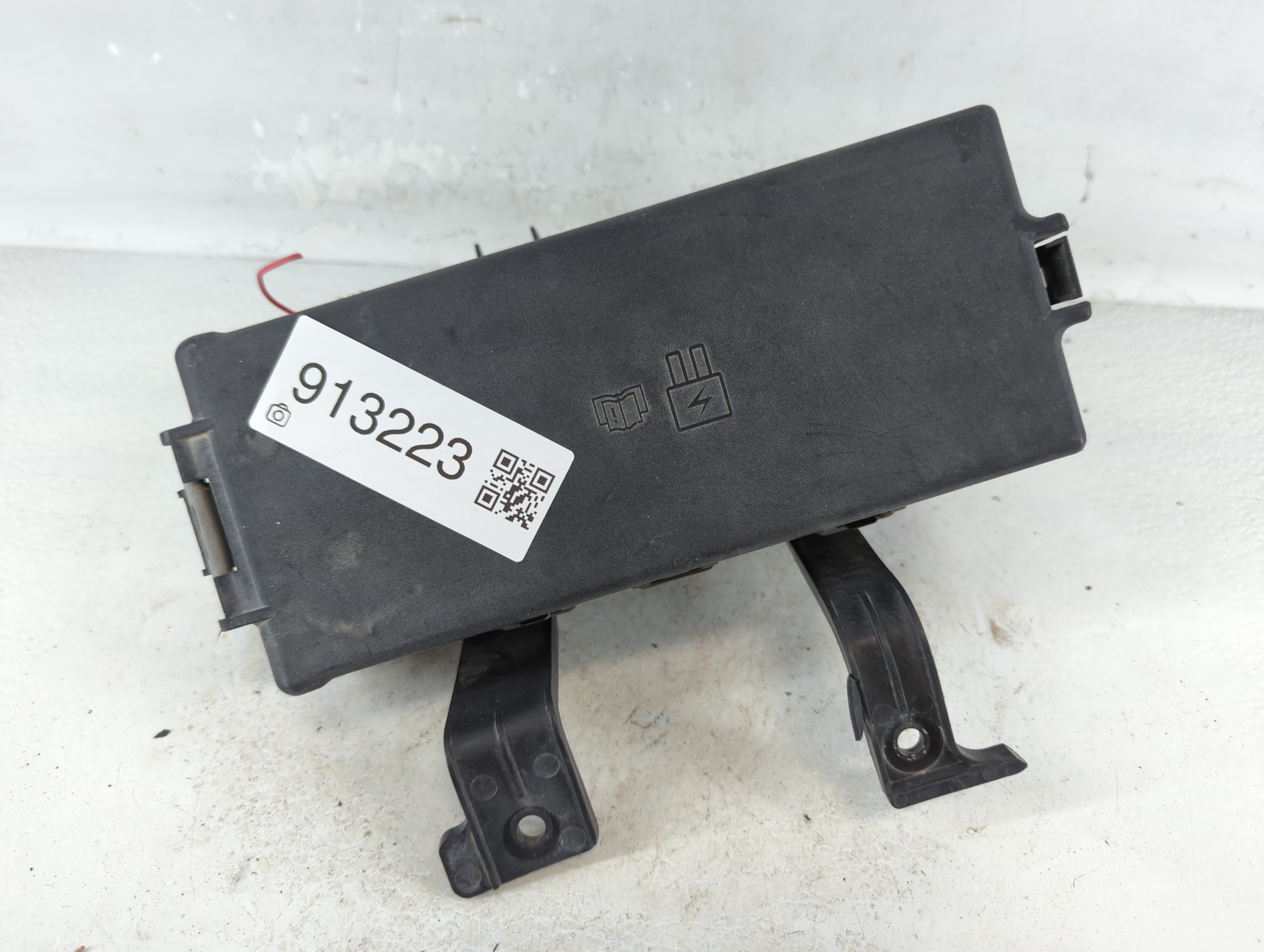2006-2009 Ford Fusion Fusebox Fuse Box Relay Module 7154-5616-30 913223 - Oemusedautoparts1.com