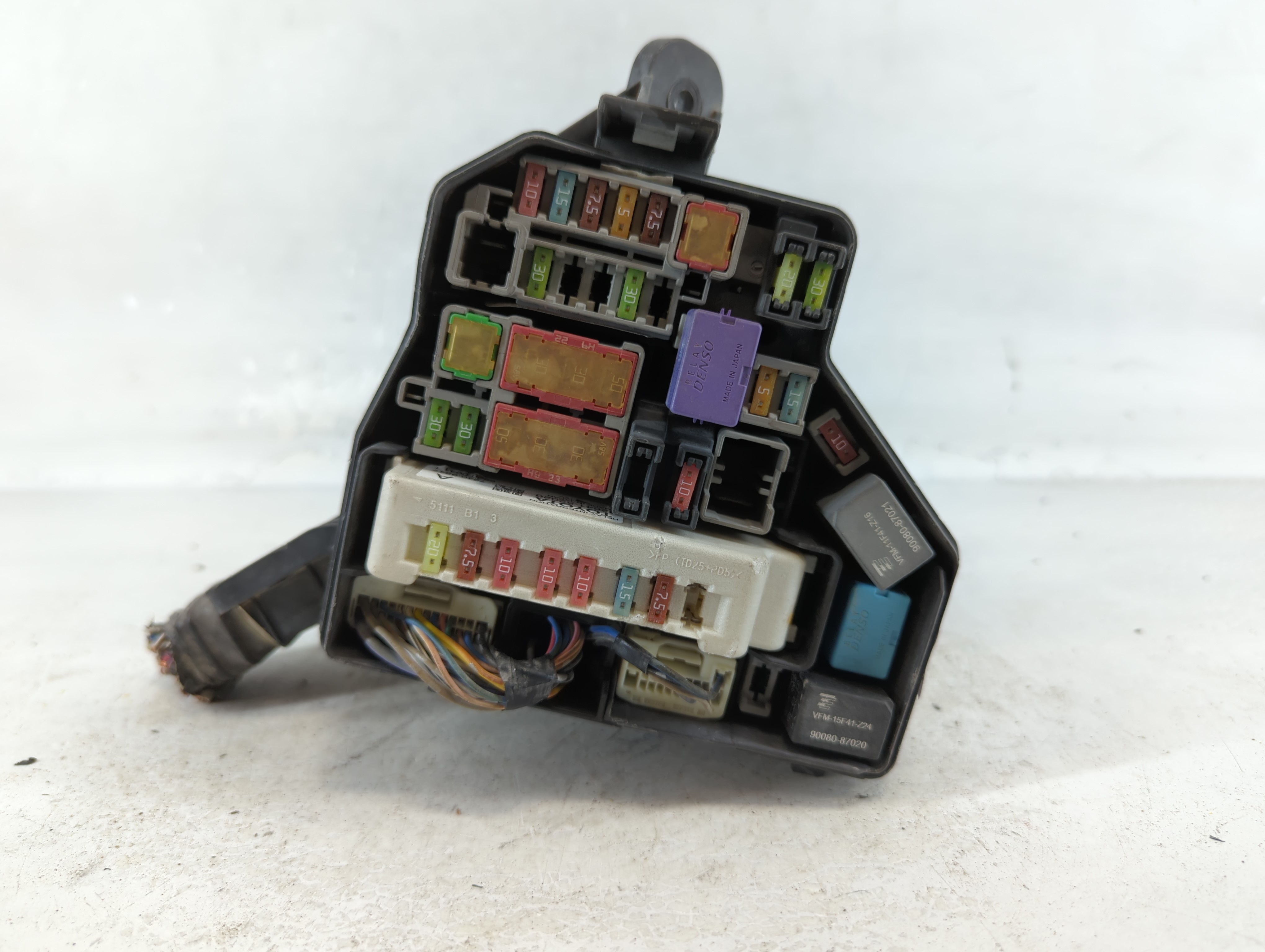 Picture of 2012-2019 Toyota Yaris Fusebox Fuse Box Relay Module 821150dk62a 913224