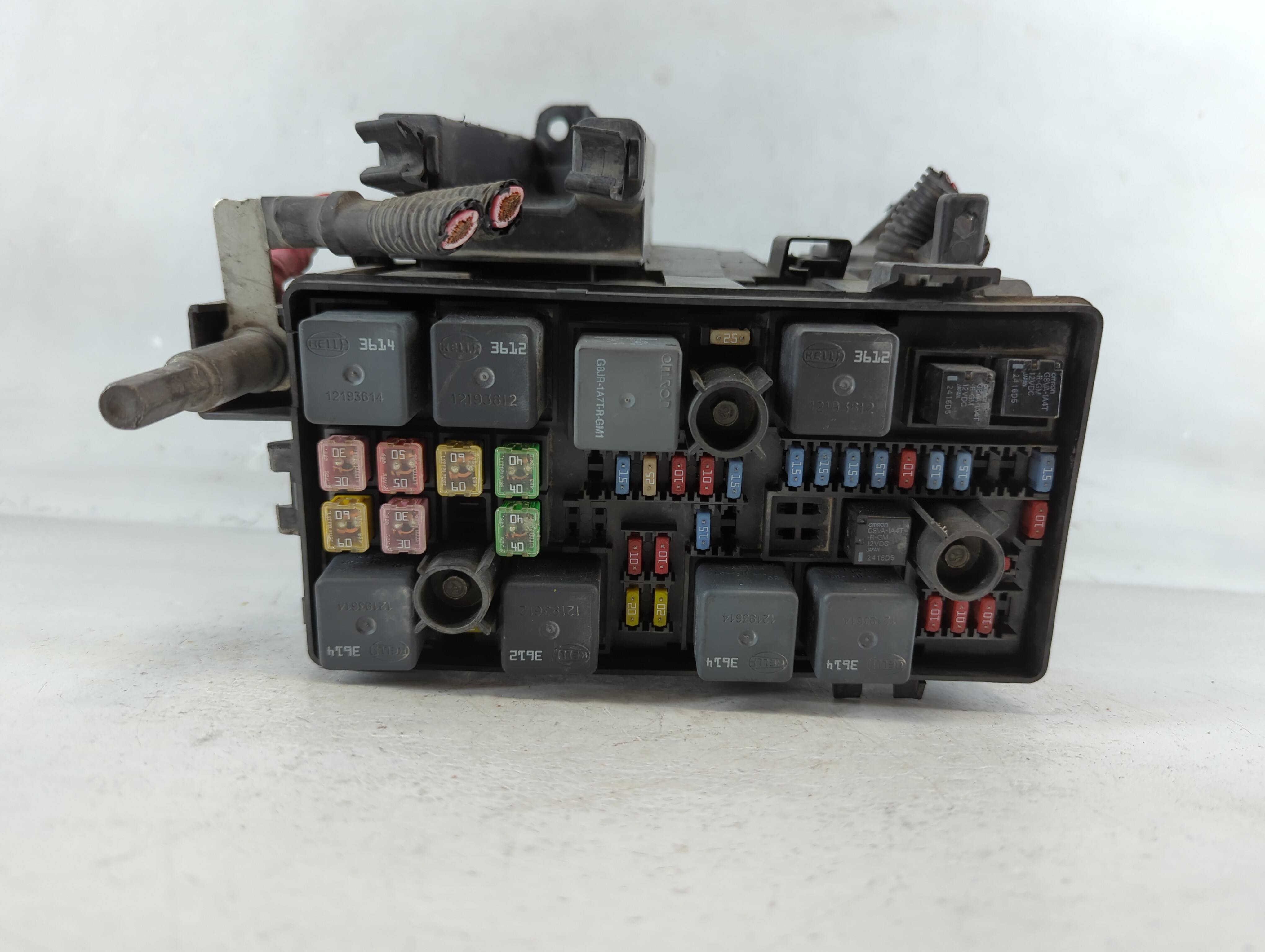 2006-2007 Buick Lucerne Fusebox Fuse Box Relay Module 913226 - Oemusedautoparts1.com