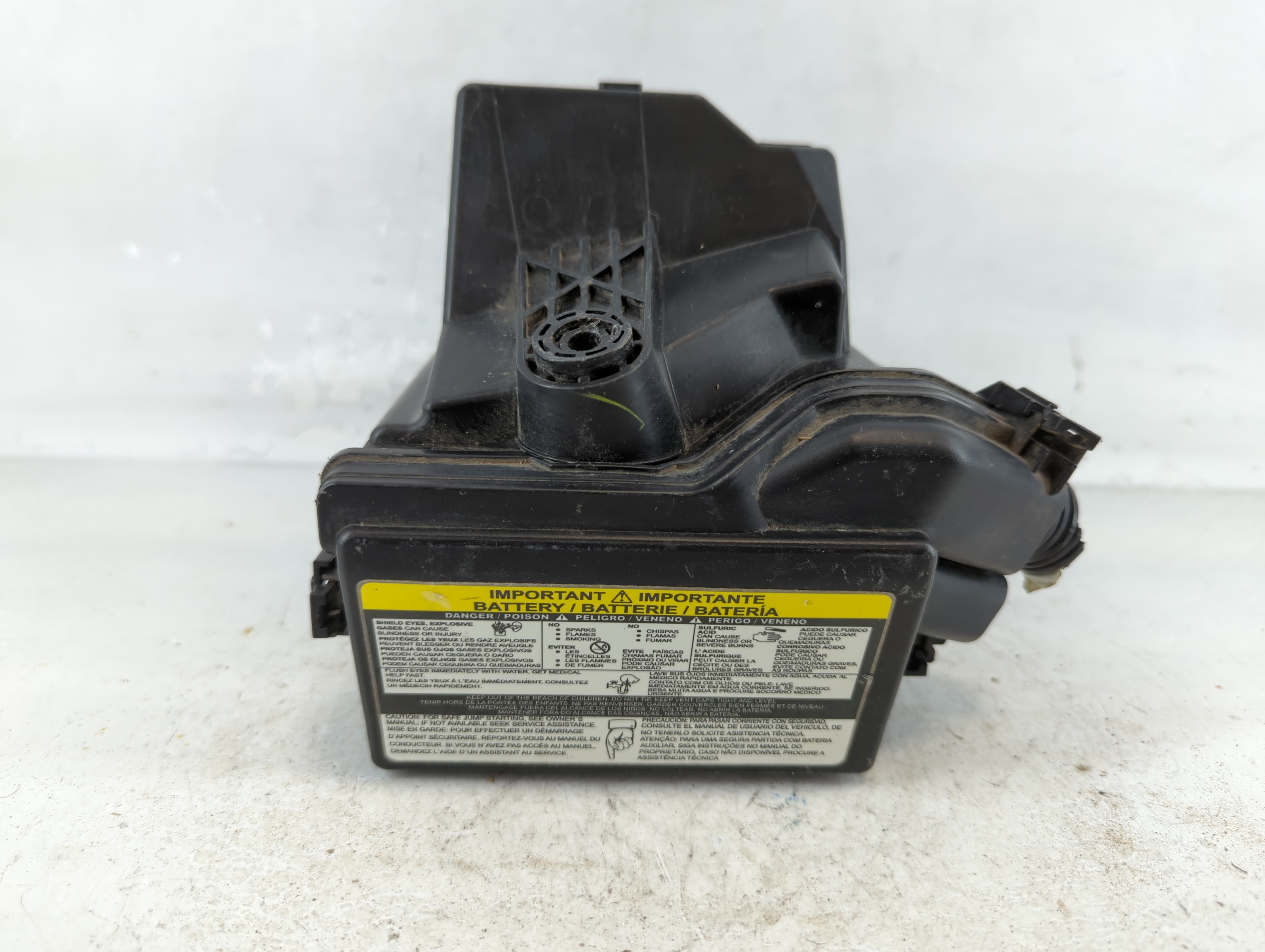 Picture of 2013-2019 Nissan Versa Fusebox Fuse Box Relay Module 284b7 1hr0c 913228