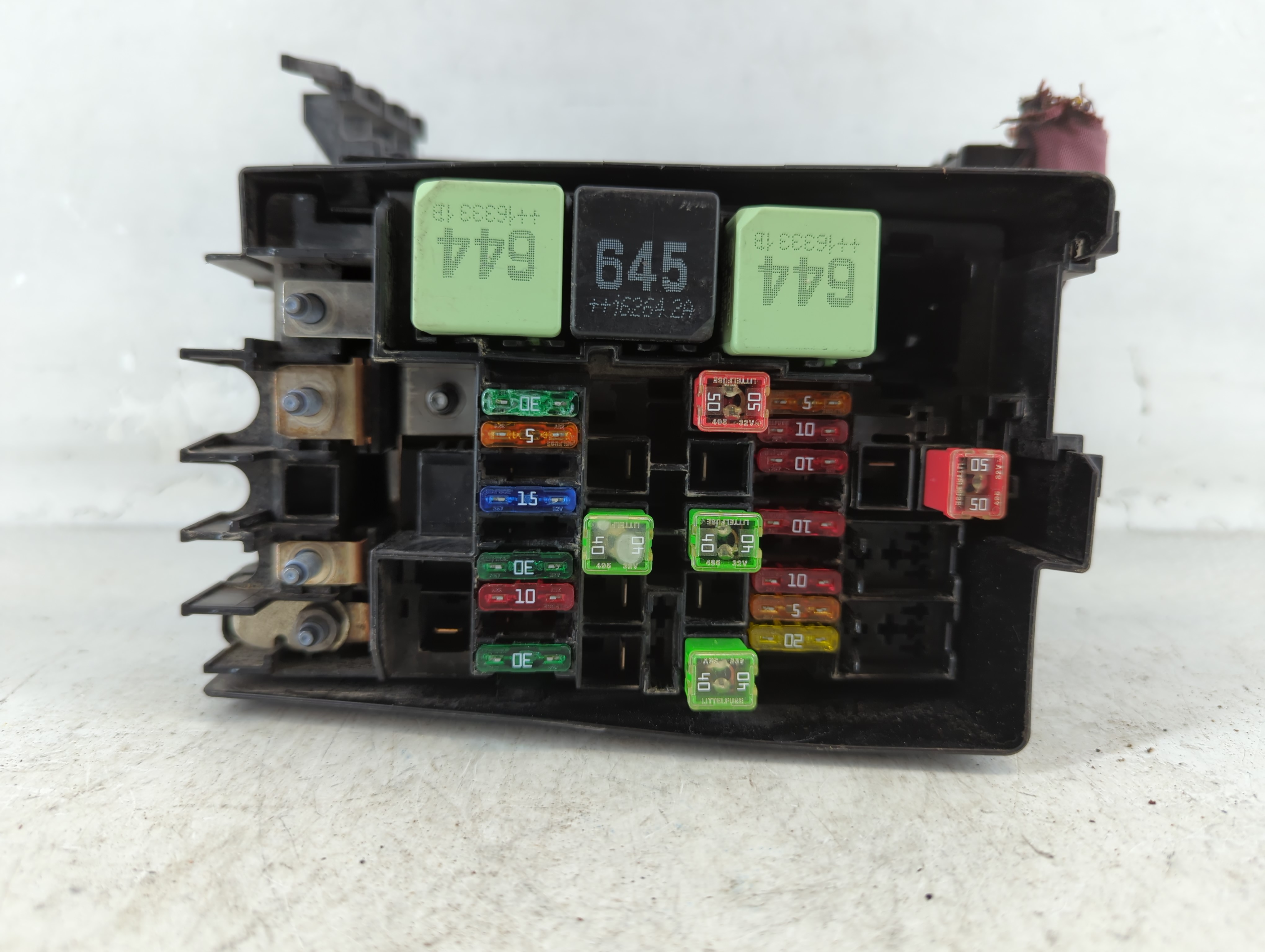 Picture of 2015-2018 Volkswagen Jetta Fusebox Fuse Box Relay Module 913230