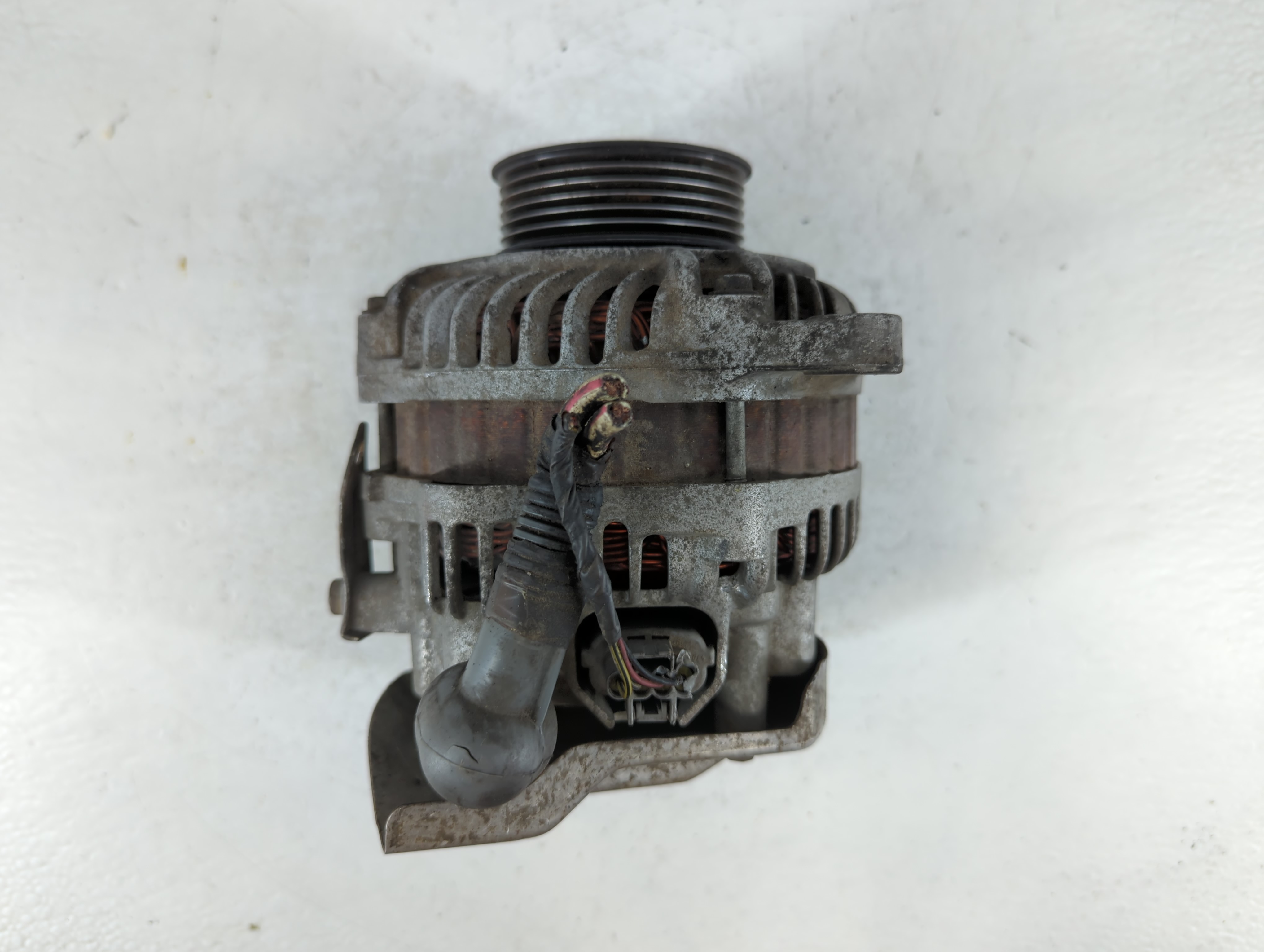 2006 Mitsubishi Eclipse Alternator Generator Charging Assembly Engine Oem 913238 - Oemusedautoparts1.com