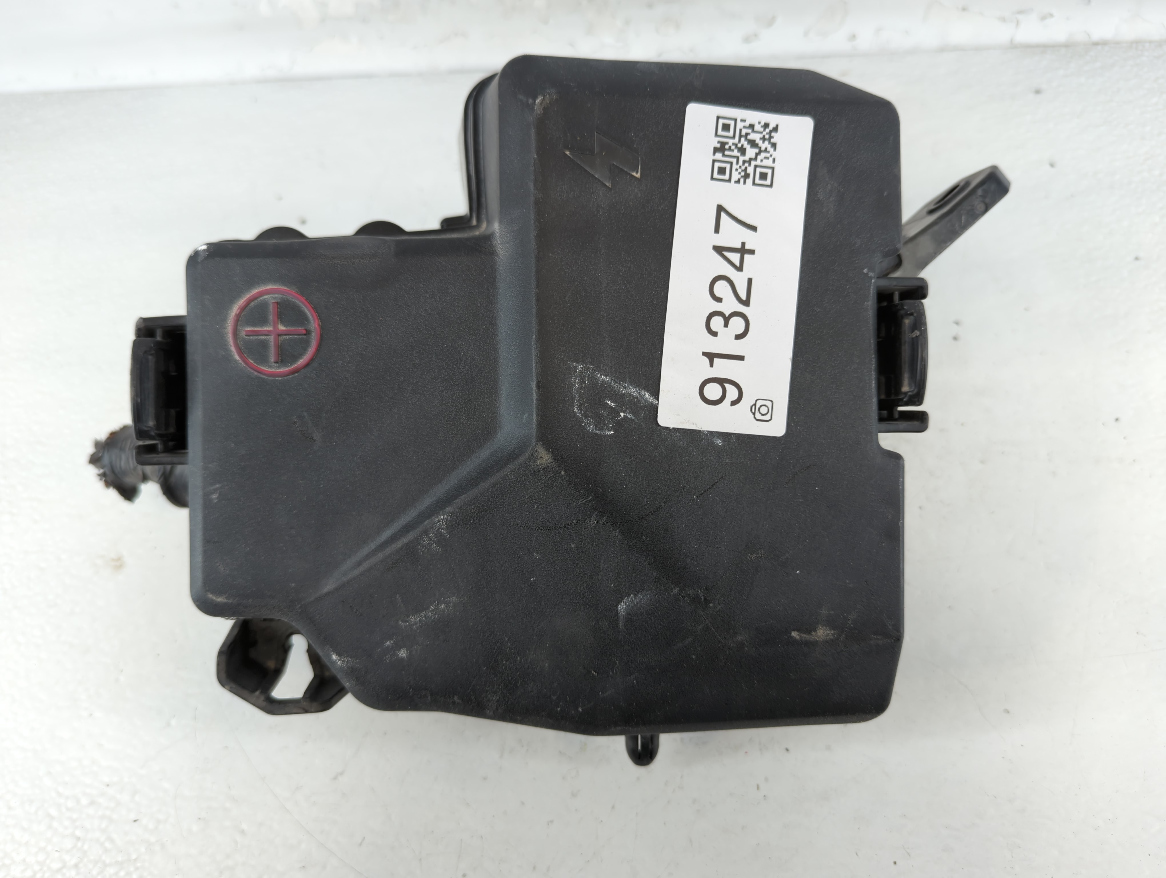 Picture of 2021-2022 Hyundai Elantra Fusebox Fuse Box Relay Module 91200-by050aa 913247