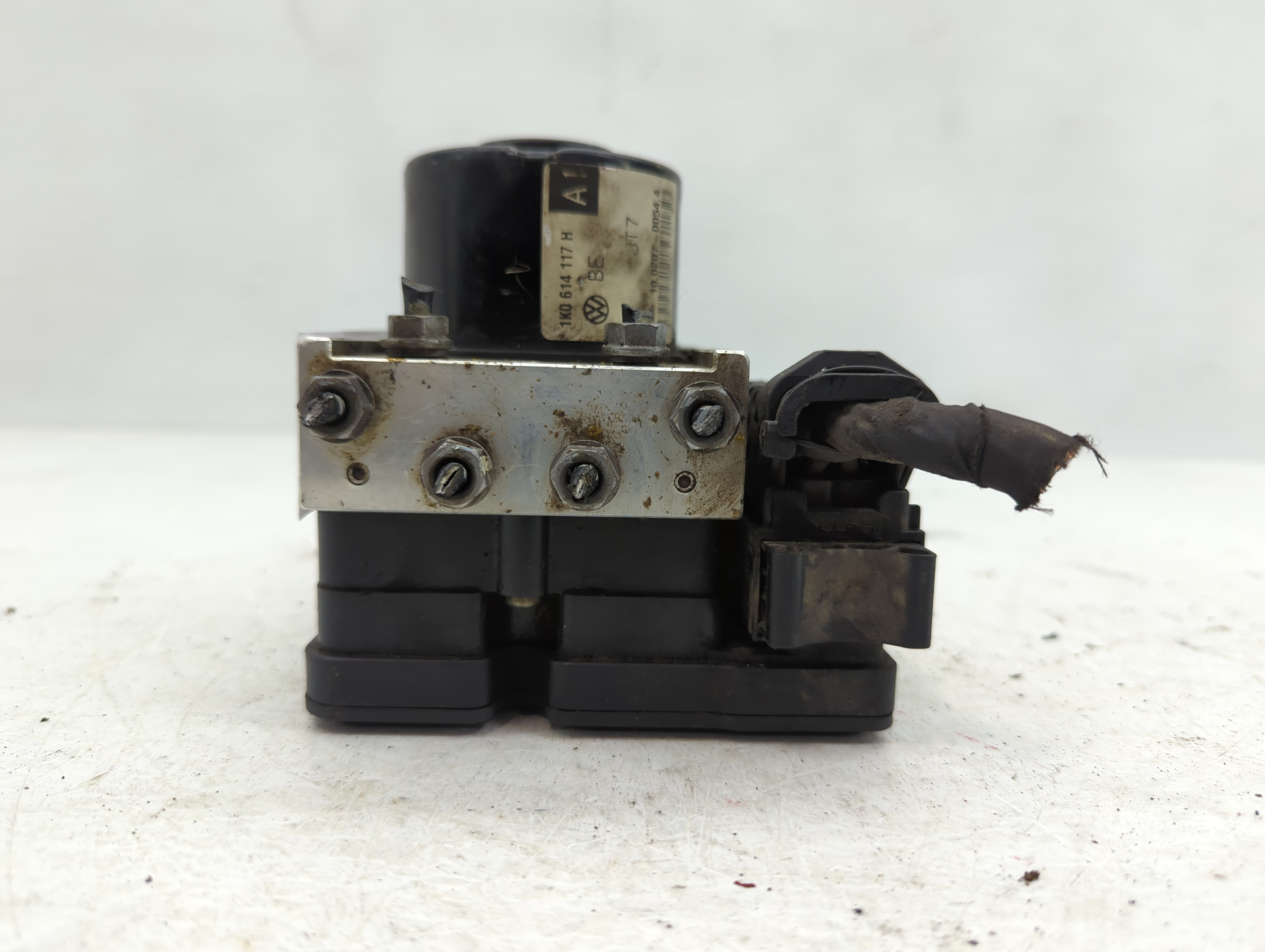 2005-2008 Volkswagen Jetta Abs Pump Control Module 913259 - Oemusedautoparts1.com