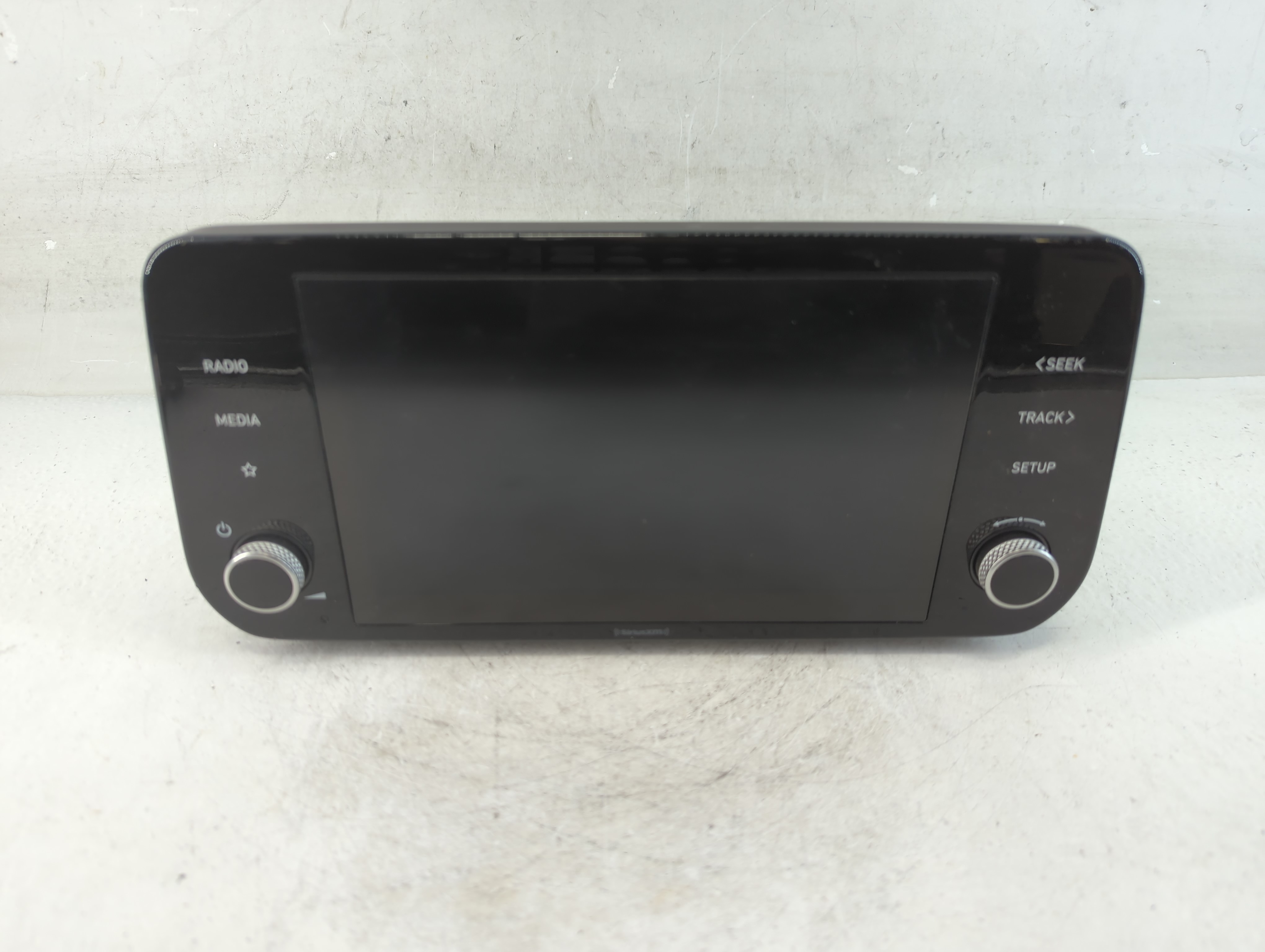 Picture of 2021-2021 Hyundai Santa Fe Am Fm Cd Player Radio Receiver 913284