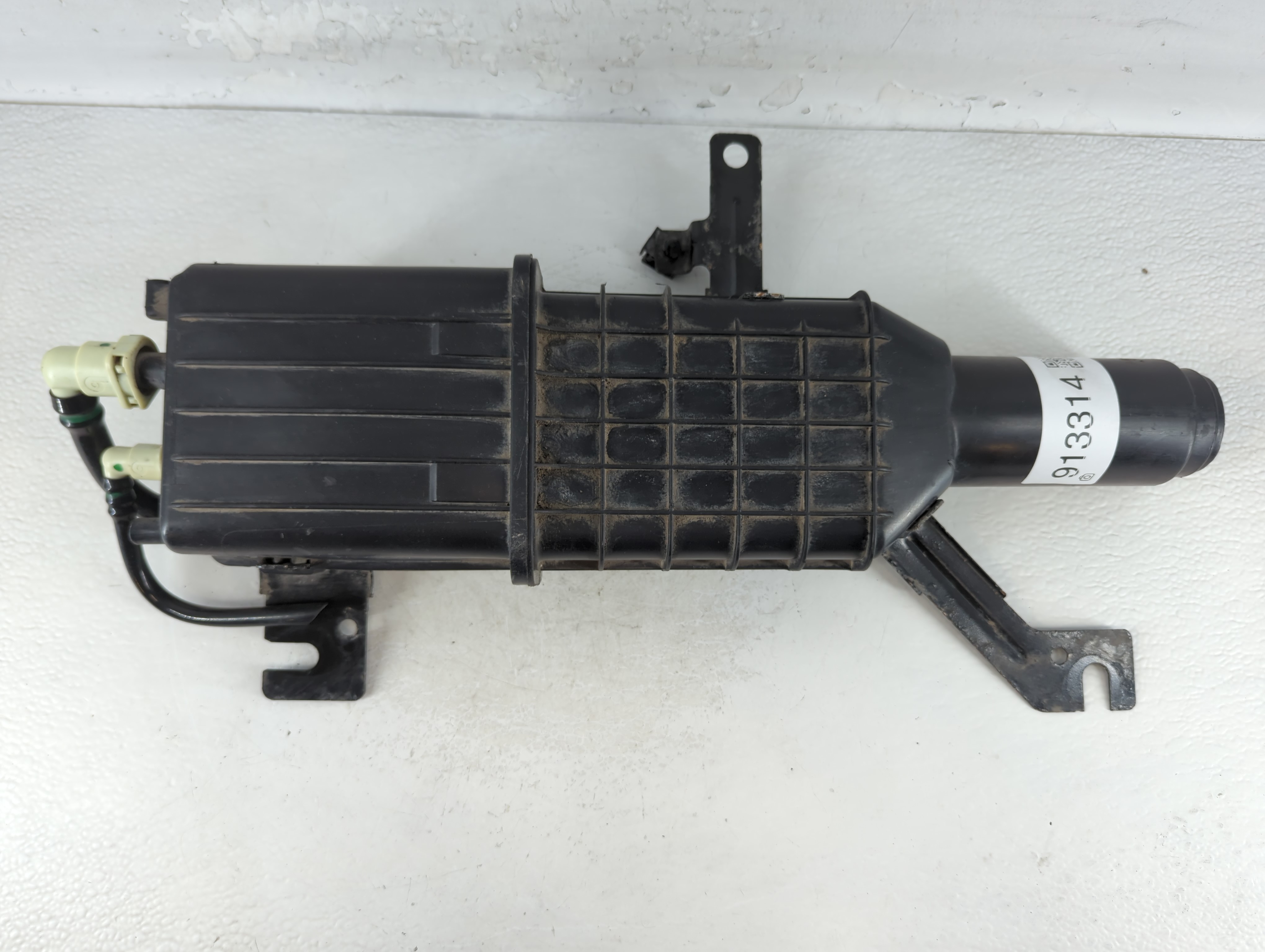 2018 Dodge Grand Caravan Fuel Vapor Charcoal Canister 913314 - Oemusedautoparts1.com