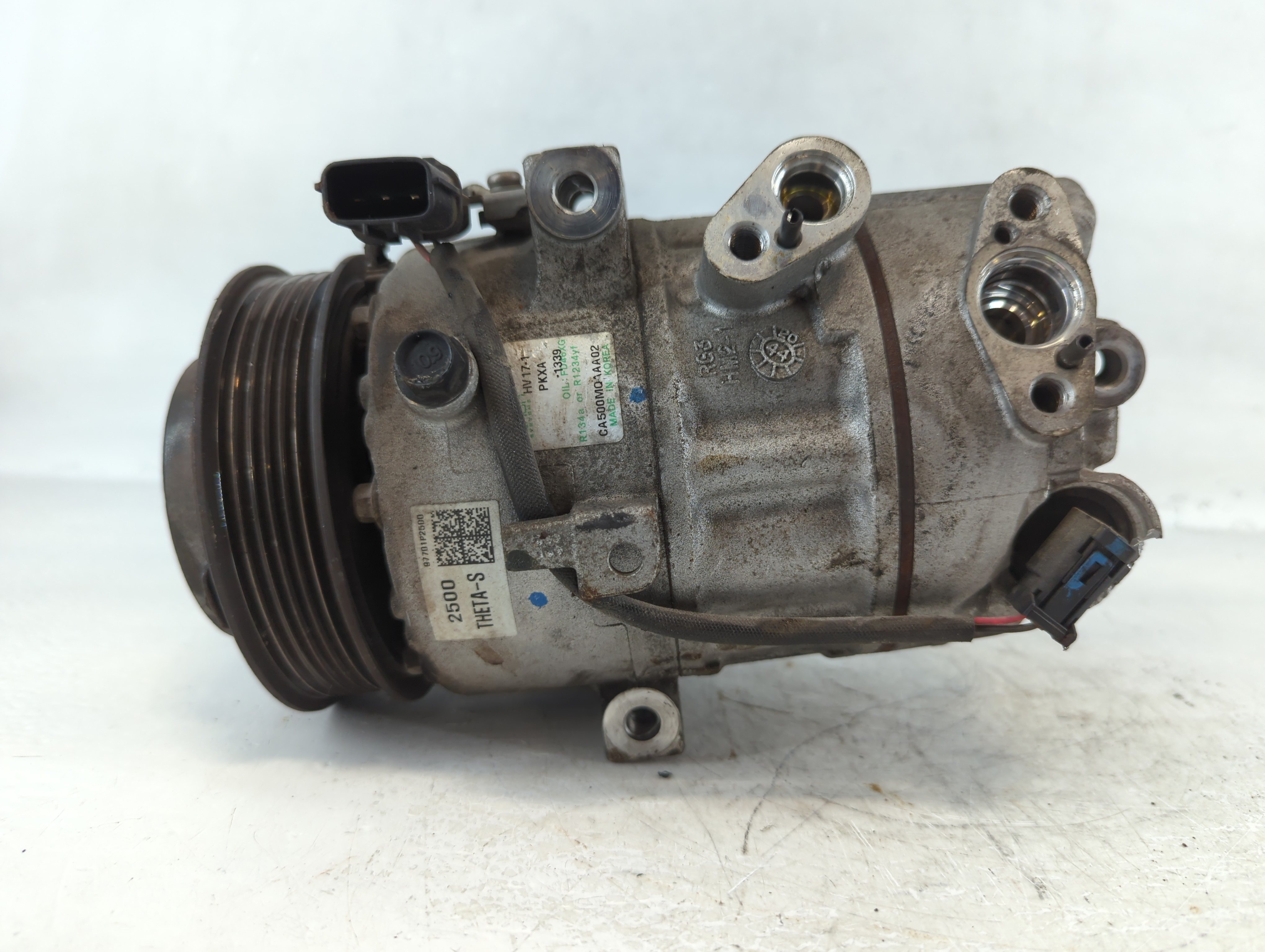 2021-2021 Kia Sorento Air Conditioning A/c Ac Compressor Oem 913399 - Oemusedautoparts1.com