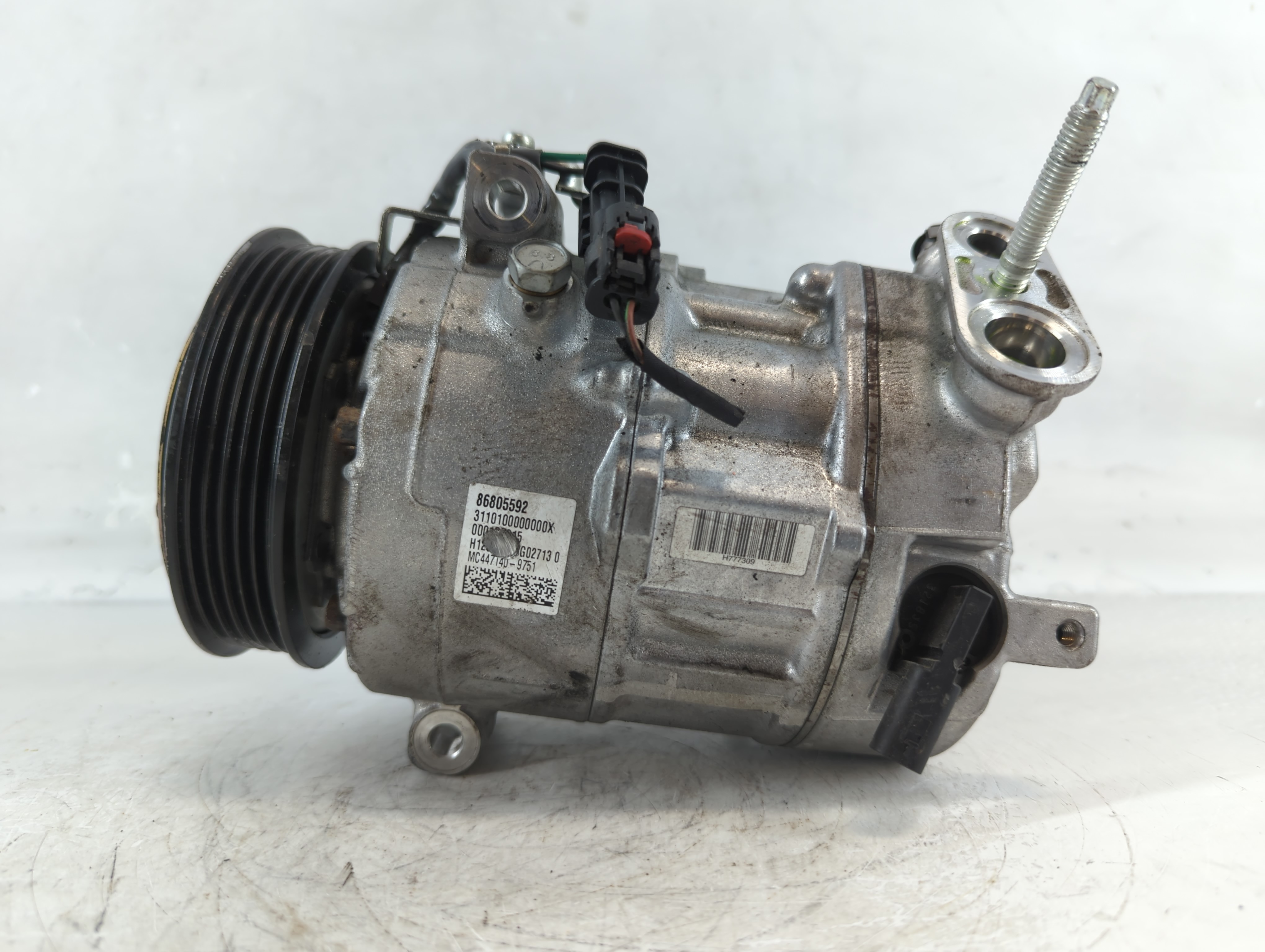 Picture of 2021-2022 Buick Envision Air Conditioning A/c Ac Compressor Oem 913456