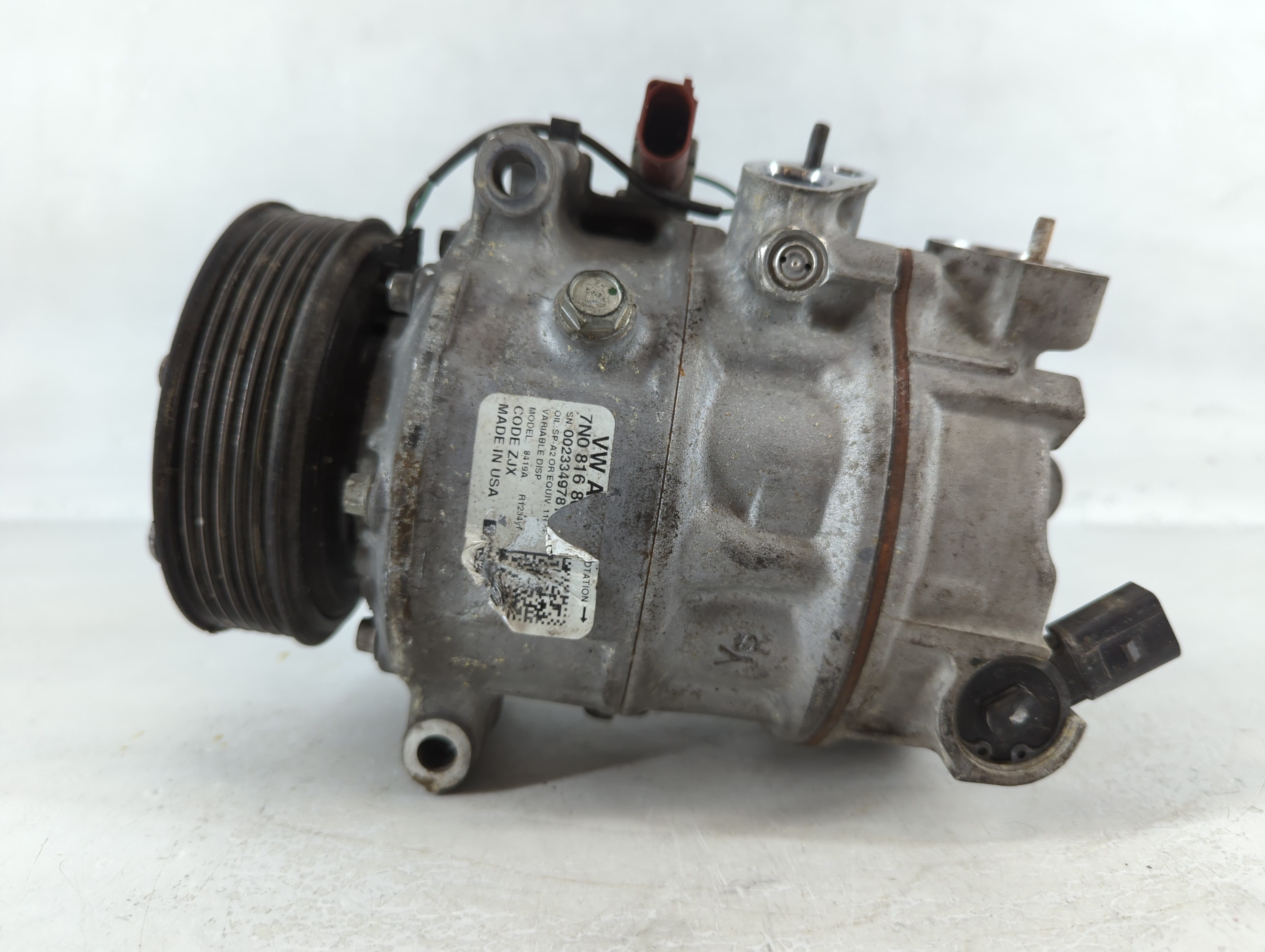 Picture of Volkswagen Atlas Air Conditioning A/c Ac Compressor Oem 913476