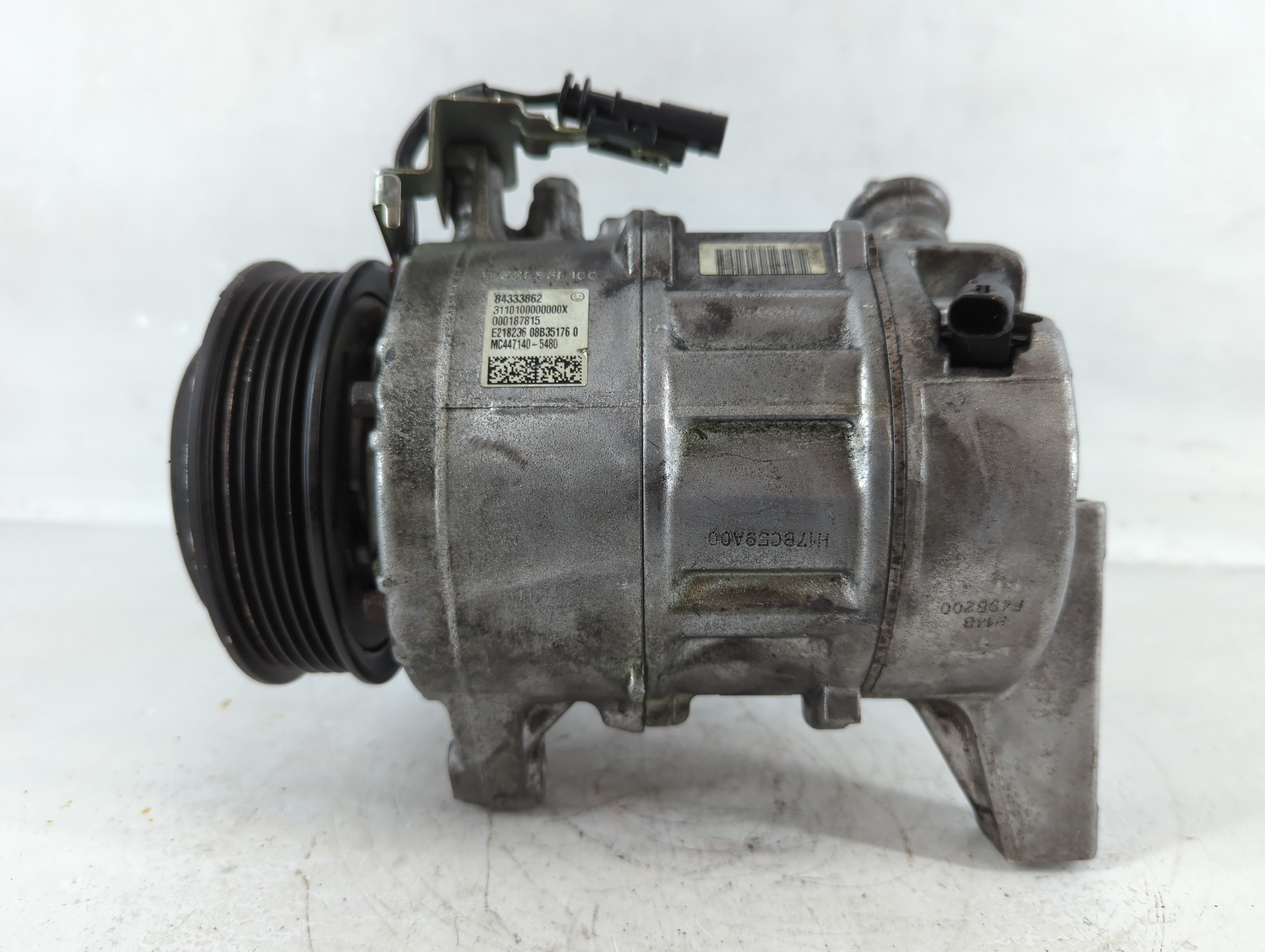 Picture of 2013-2022 Chevrolet Traverse Air Conditioning A/c Ac Compressor Oem 913496