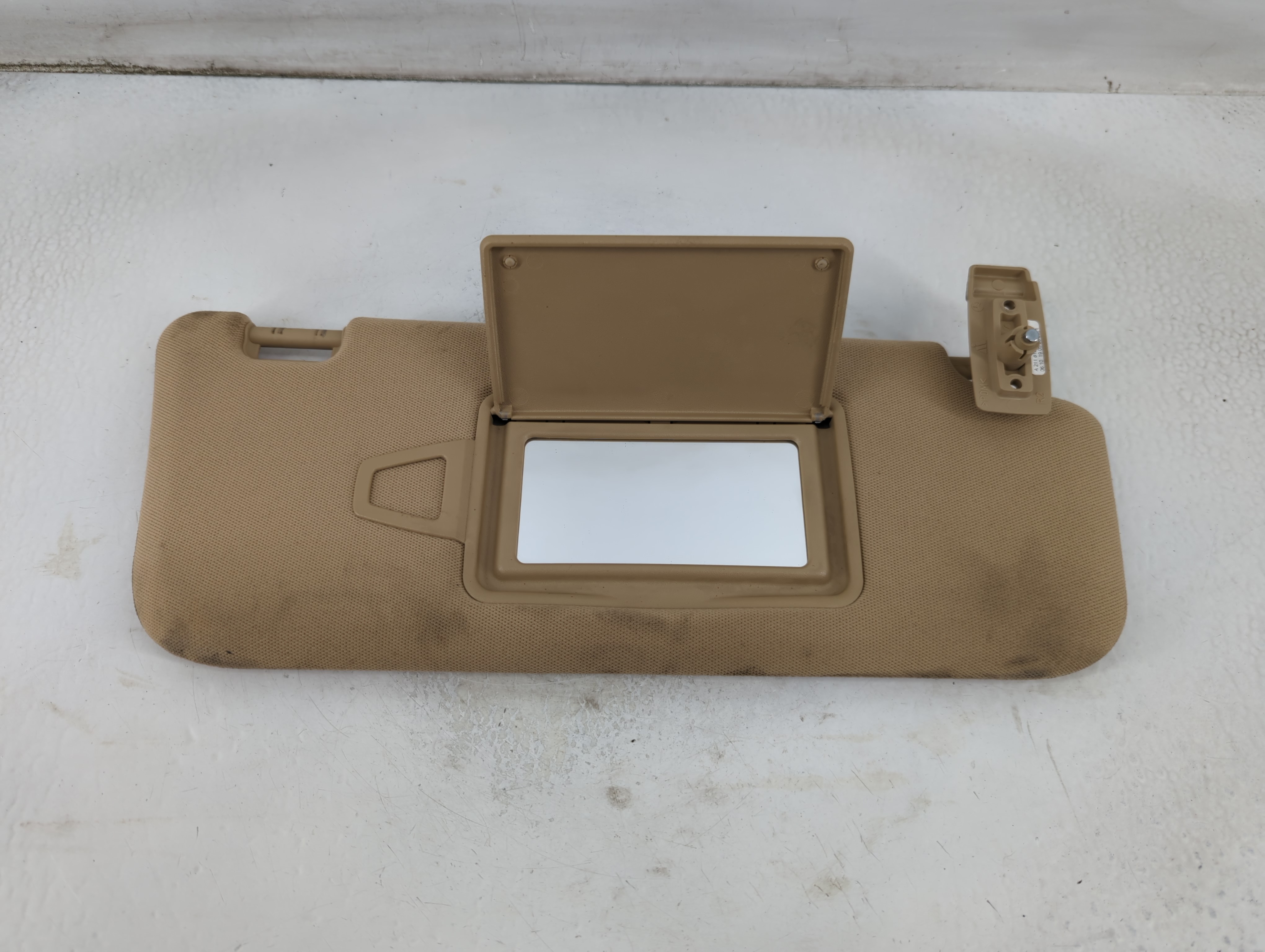 2006-2009 Mercedes-benz E350 Passenger Sun Visor Mirror Right Sunvisor 913597 - Oemusedautoparts1.com