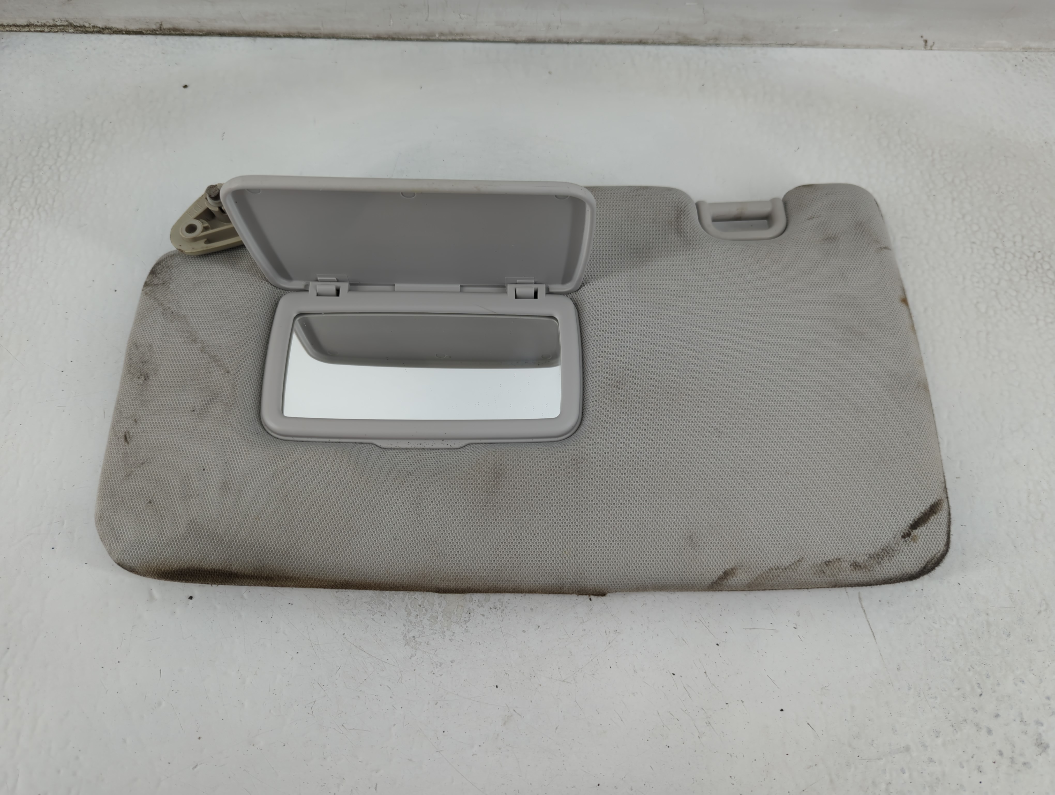 2014-2016 Subaru Forester Driver Sun Visor Mirror Left Sunvisor Grey 913611 - Oemusedautoparts1.com