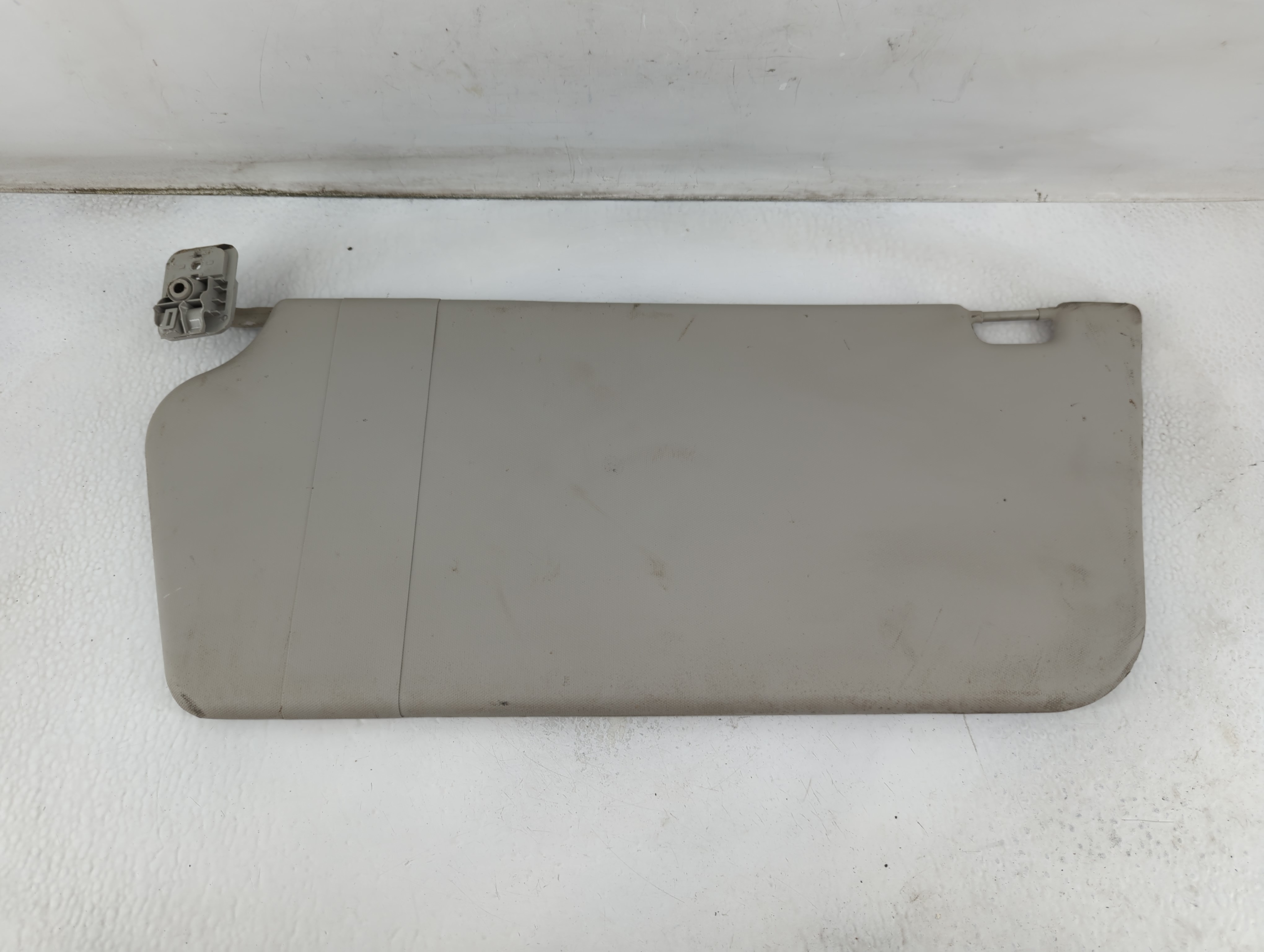 2018-2020 Ford F-150 Driver Sun Visor Mirror Left Sunvisor Grey 913616 - Oemusedautoparts1.com