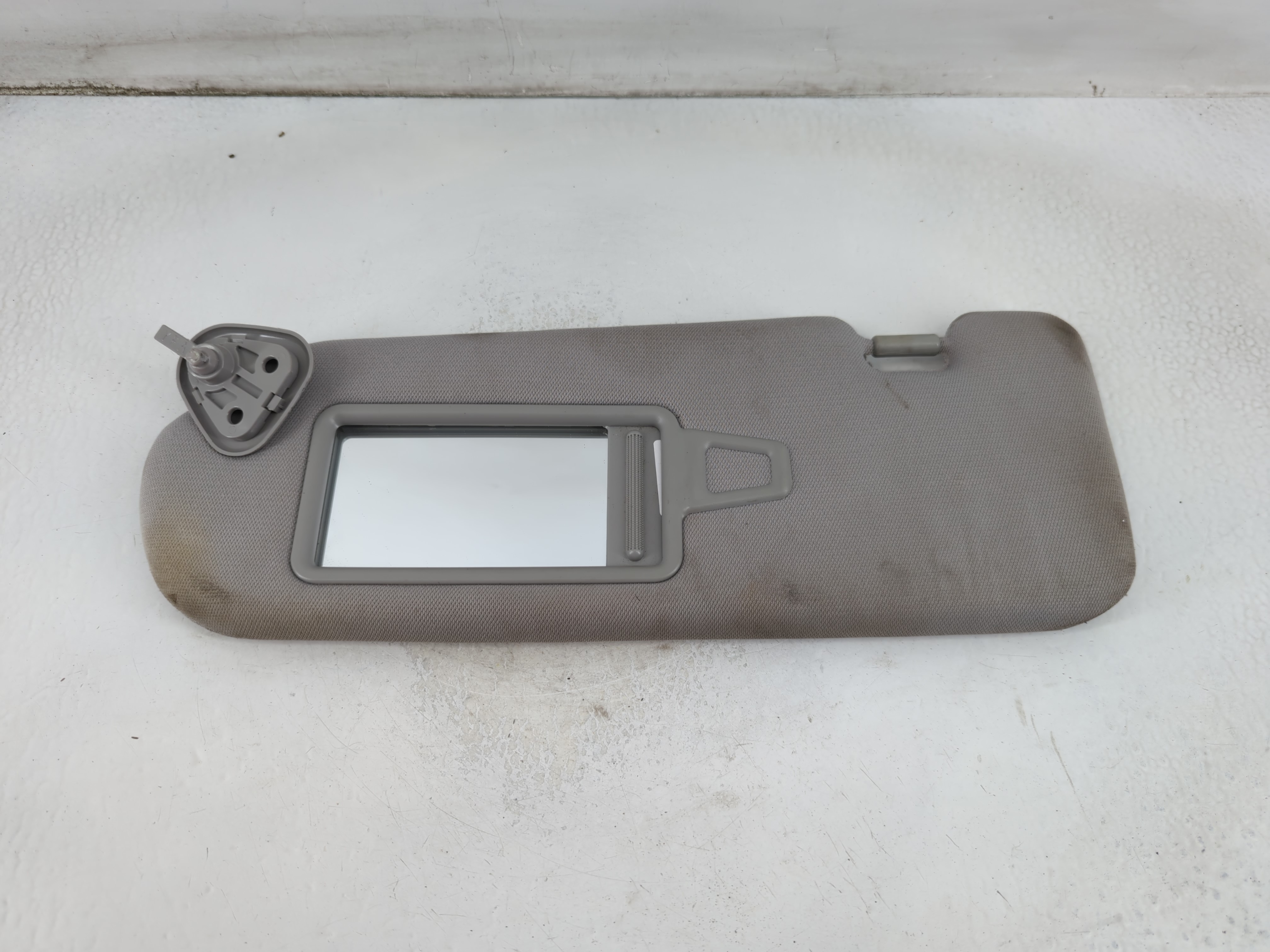 2011-2015 Hyundai Sonata Driver Sun Visor Mirror Left Sunvisor Grey 913645 - Oemusedautoparts1.com