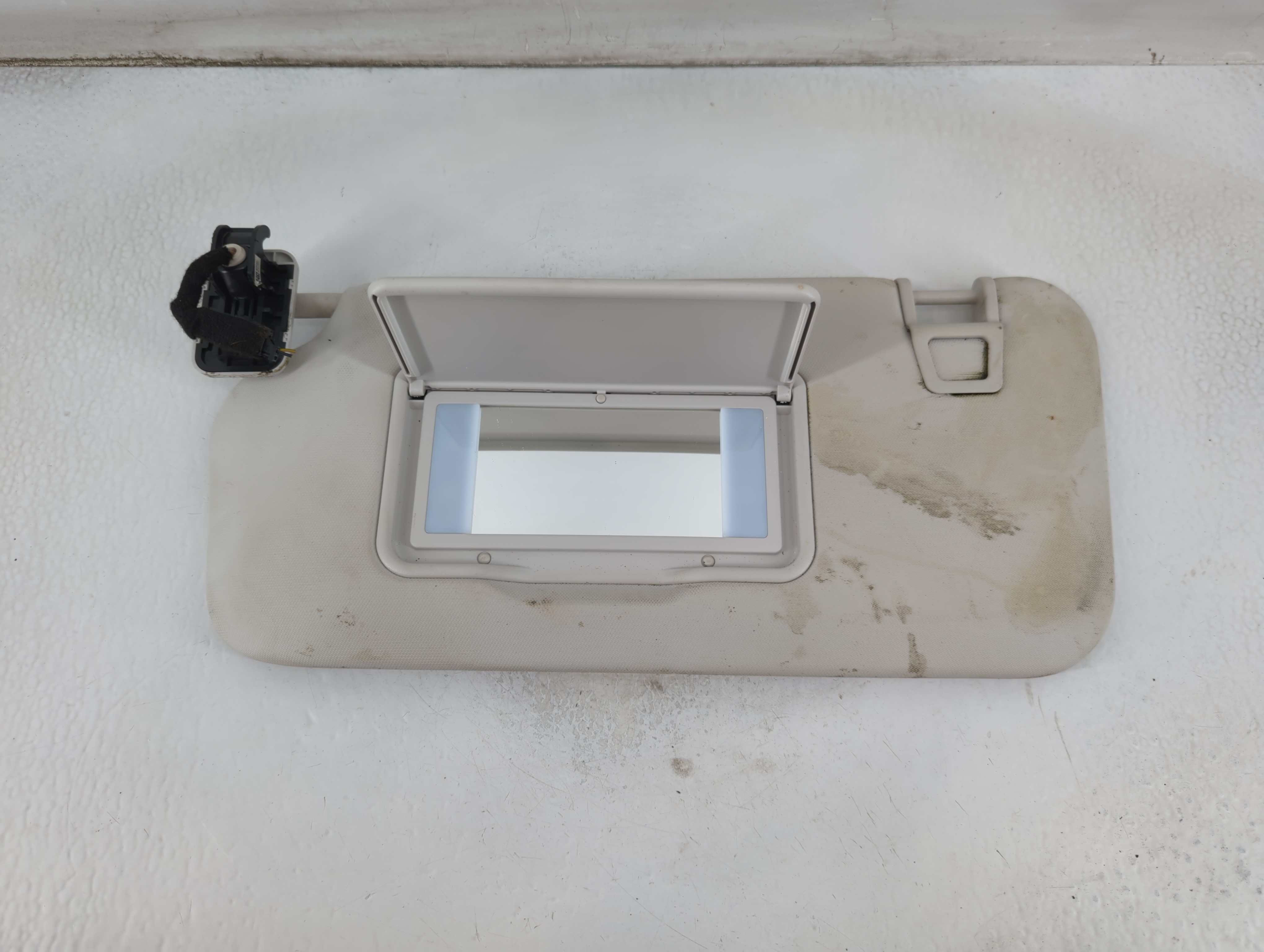 Picture of Ford Bronco Driver Sun Visor Mirror Left Sunvisor Light Grey 913651