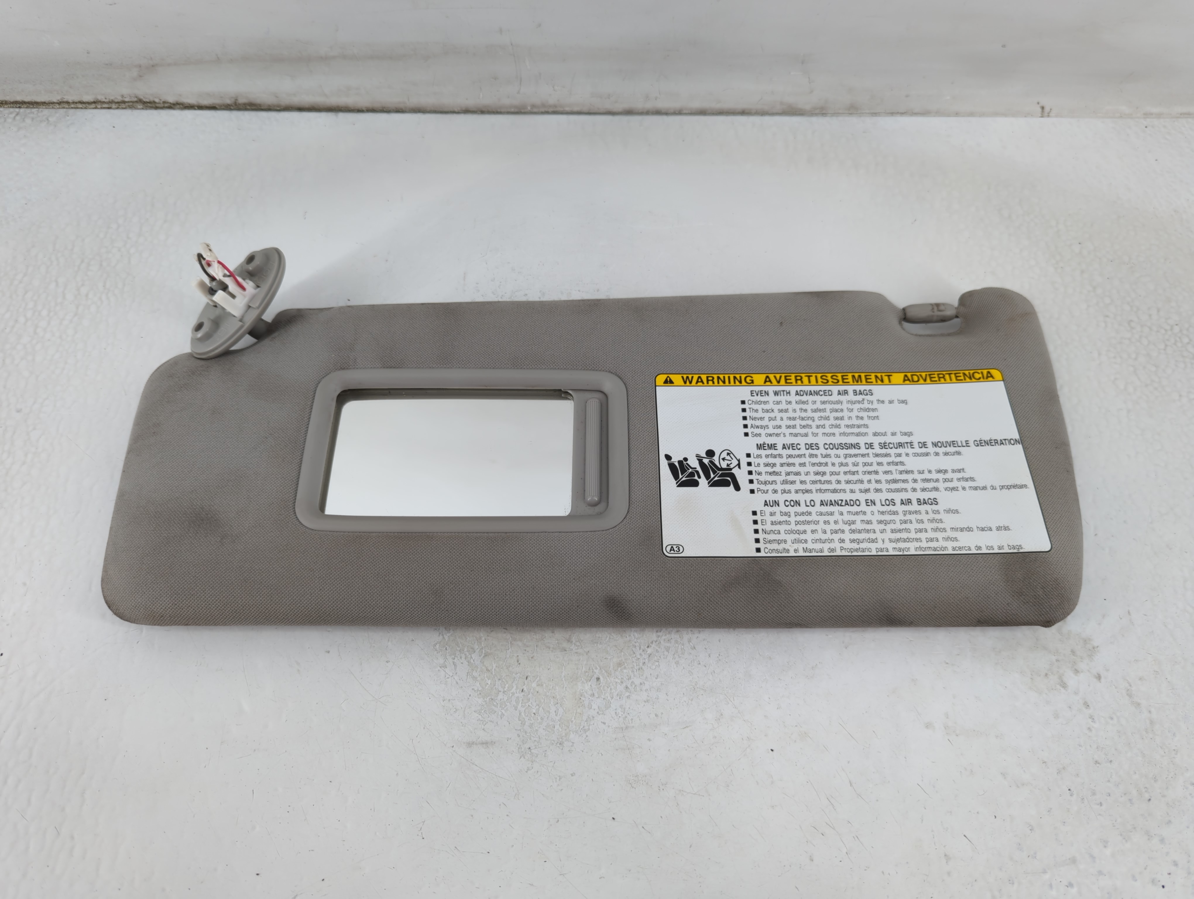 Picture of 2010-2022 Toyota 4runner Passenger Sun Visor Mirror Right Sunvisor Gray 913701