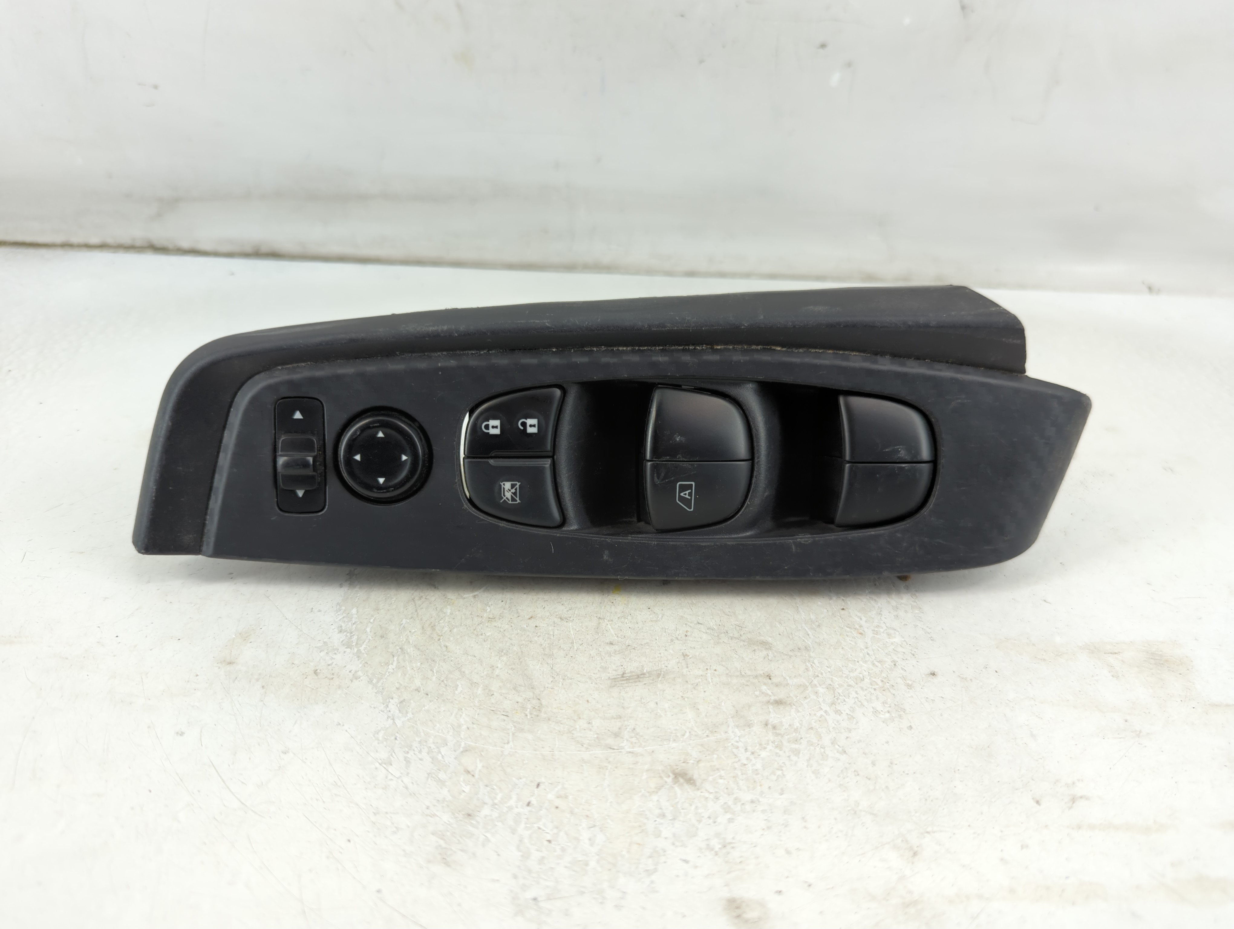Picture of 2020-2022 Nissan Sentra Driver Left Door Master Power Window Switch 913729
