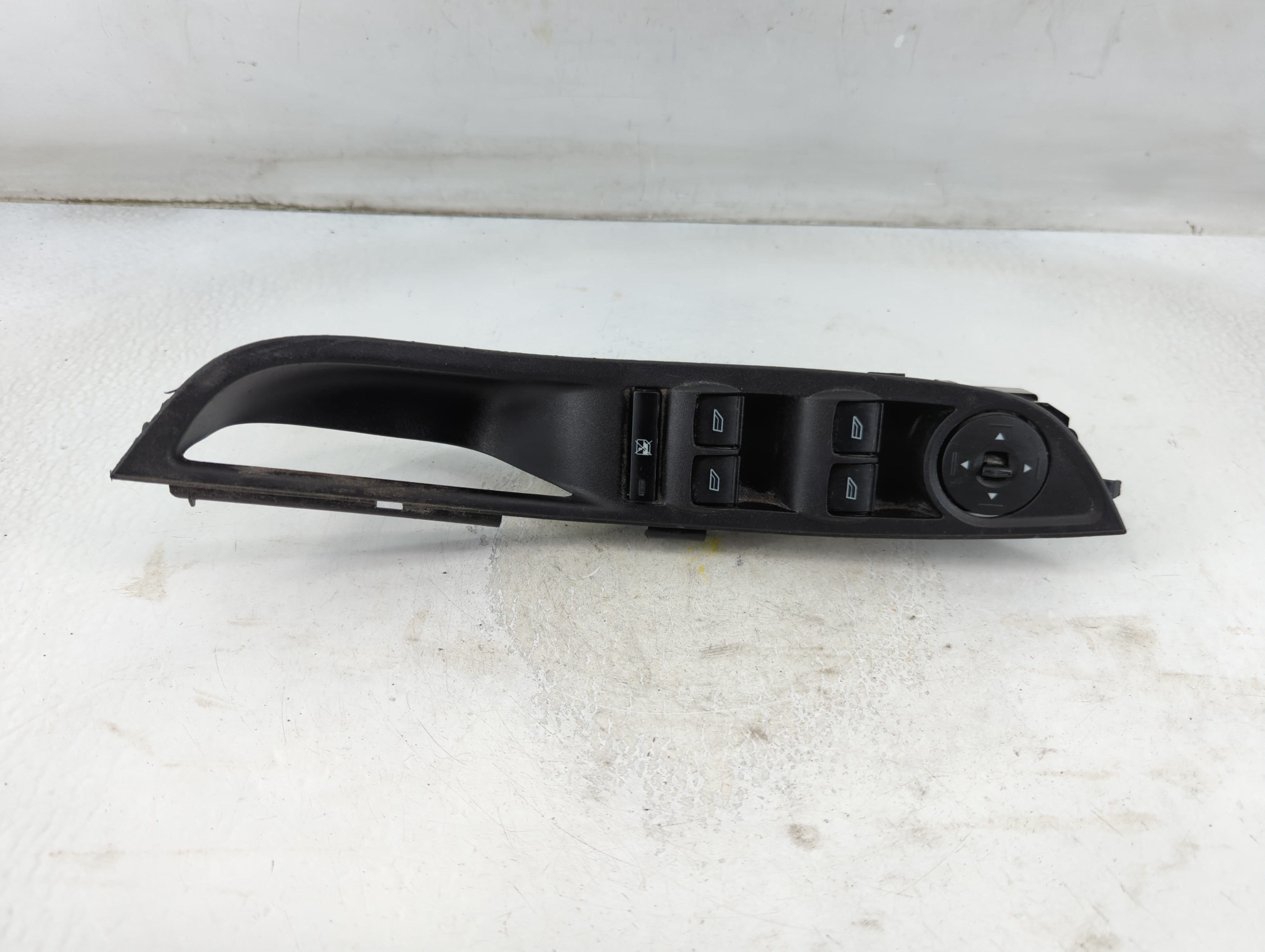 2012-2018 Ford Focus Driver Left Door Master Power Window Switch 913738 - Oemusedautoparts1.com