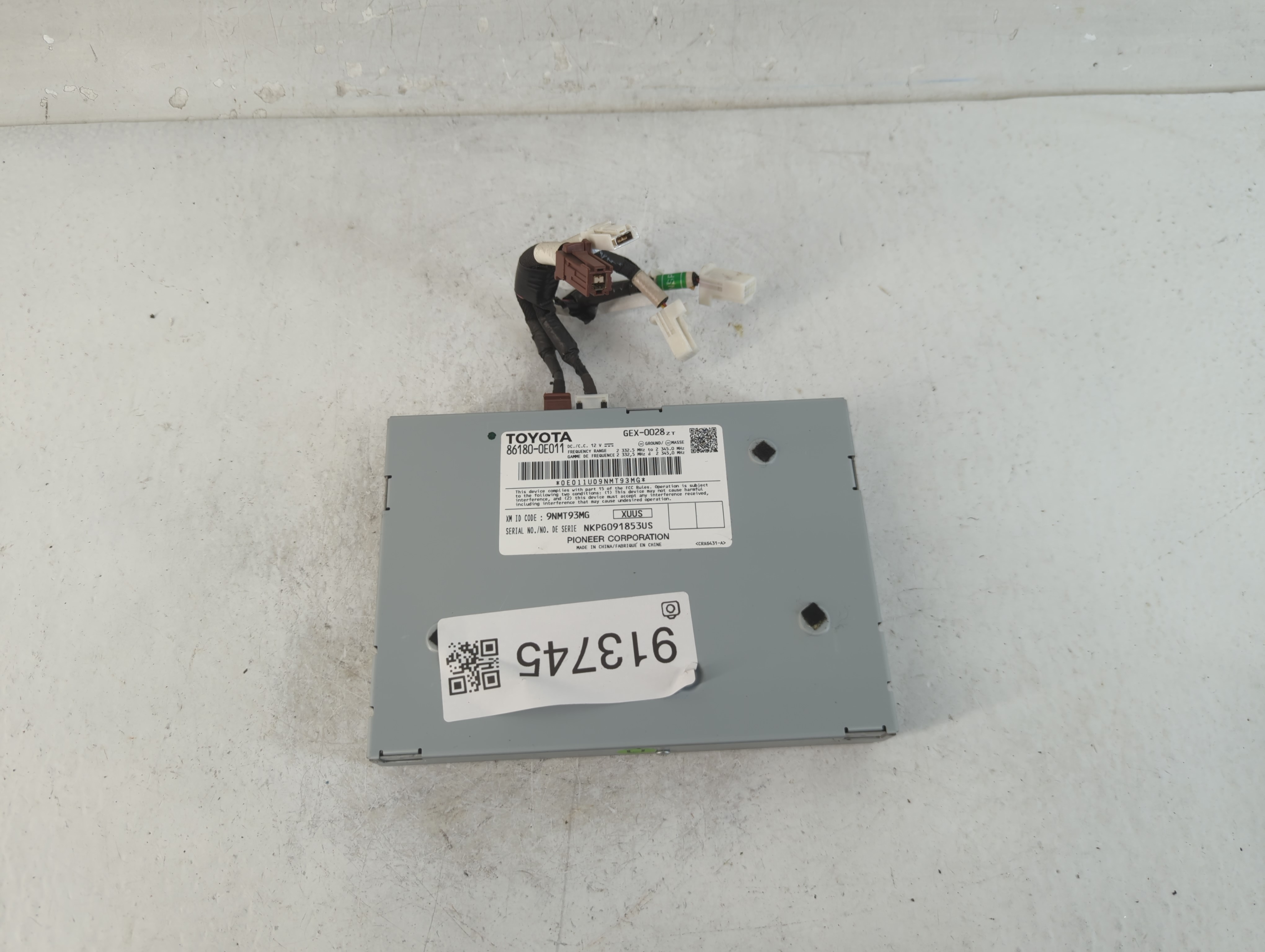 2012-2015 Toyota Camry Am Fm Cd Player Radio Receiver 913745 - Oemusedautoparts1.com