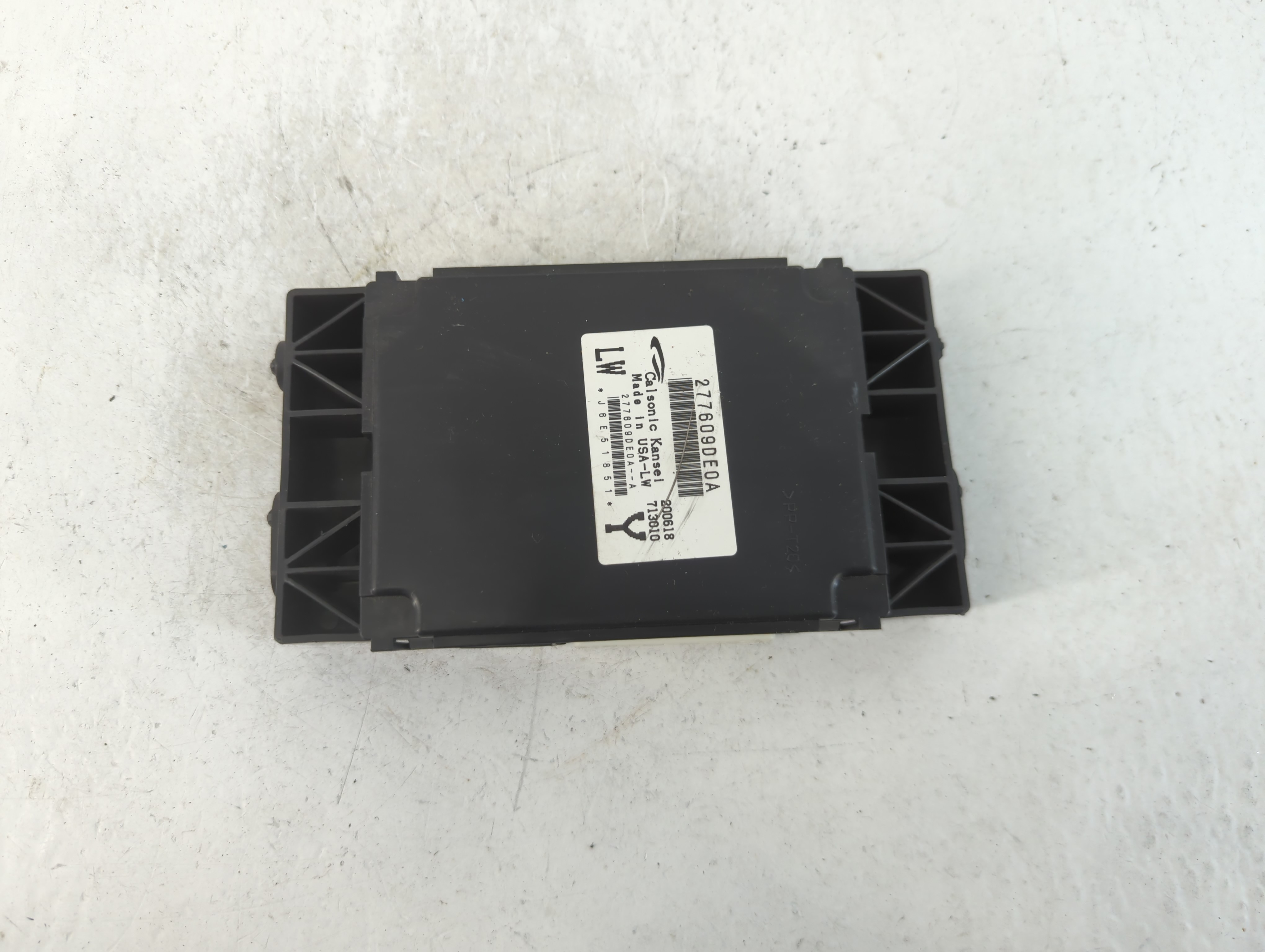 2016-2018 Nissan Maxima Am Fm Cd Player Radio Receiver 913778 - Oemusedautoparts1.com