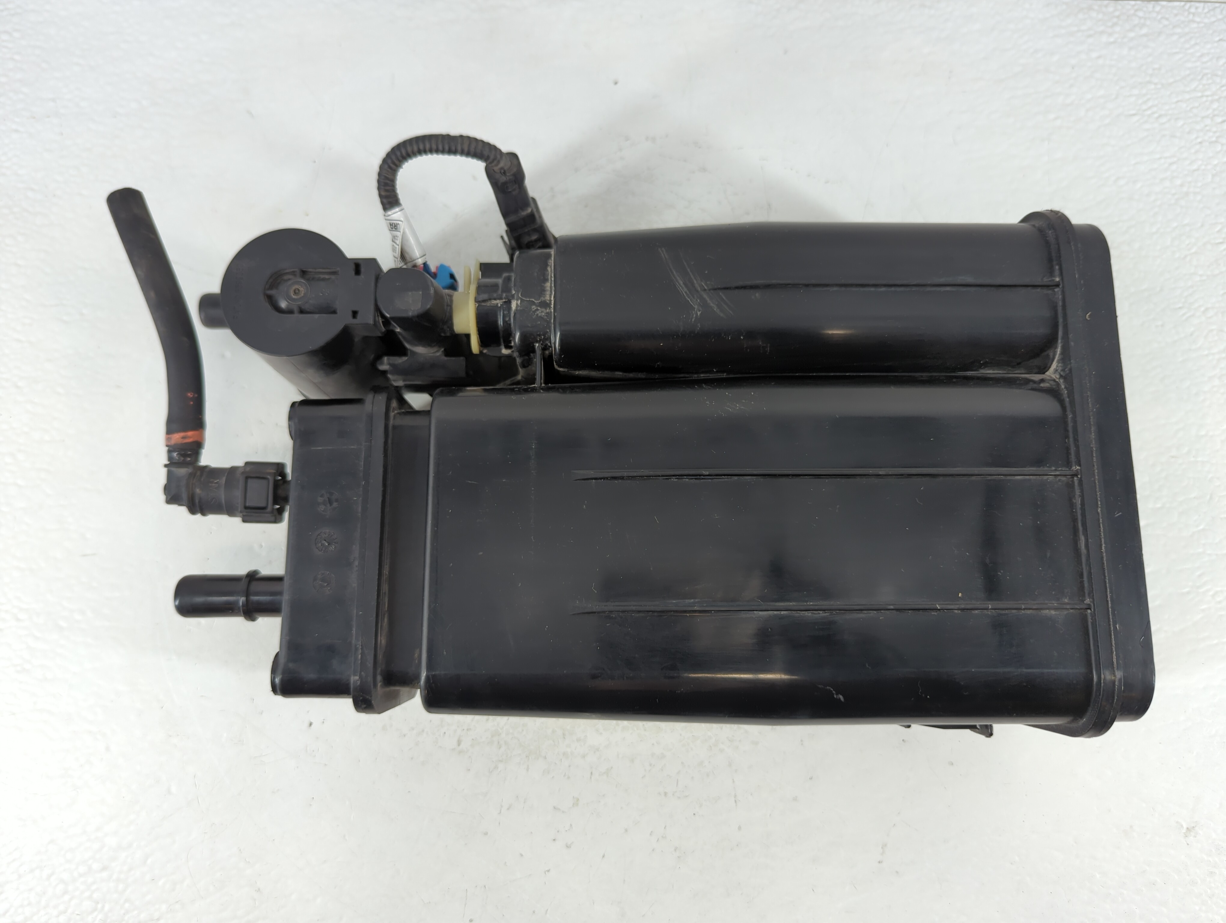 2018 Kia Sorento Fuel Vapor Charcoal Canister 913791 - Oemusedautoparts1.com