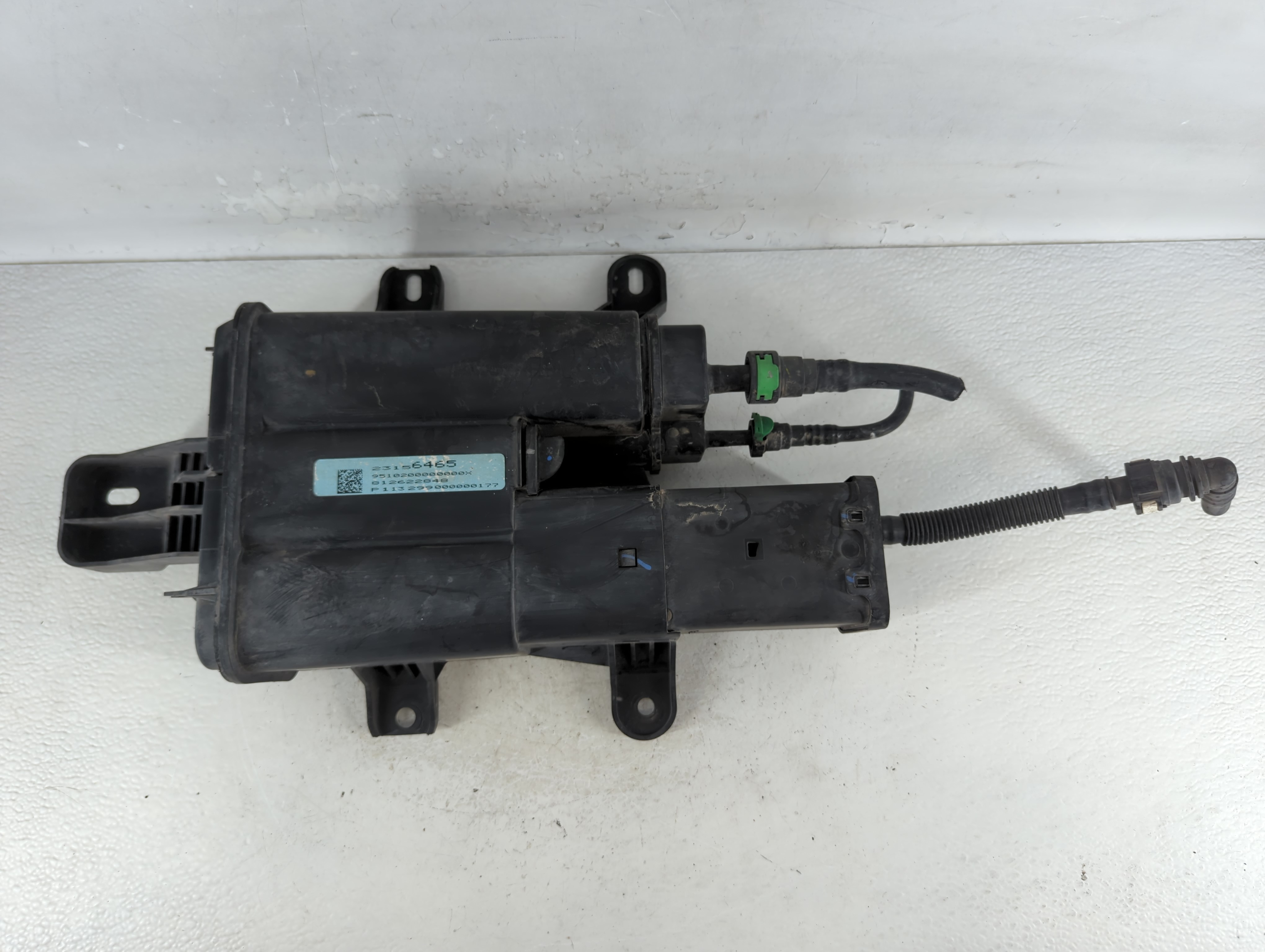 2014 Chevrolet Equinox Fuel Vapor Charcoal Canister 913836 - Oemusedautoparts1.com