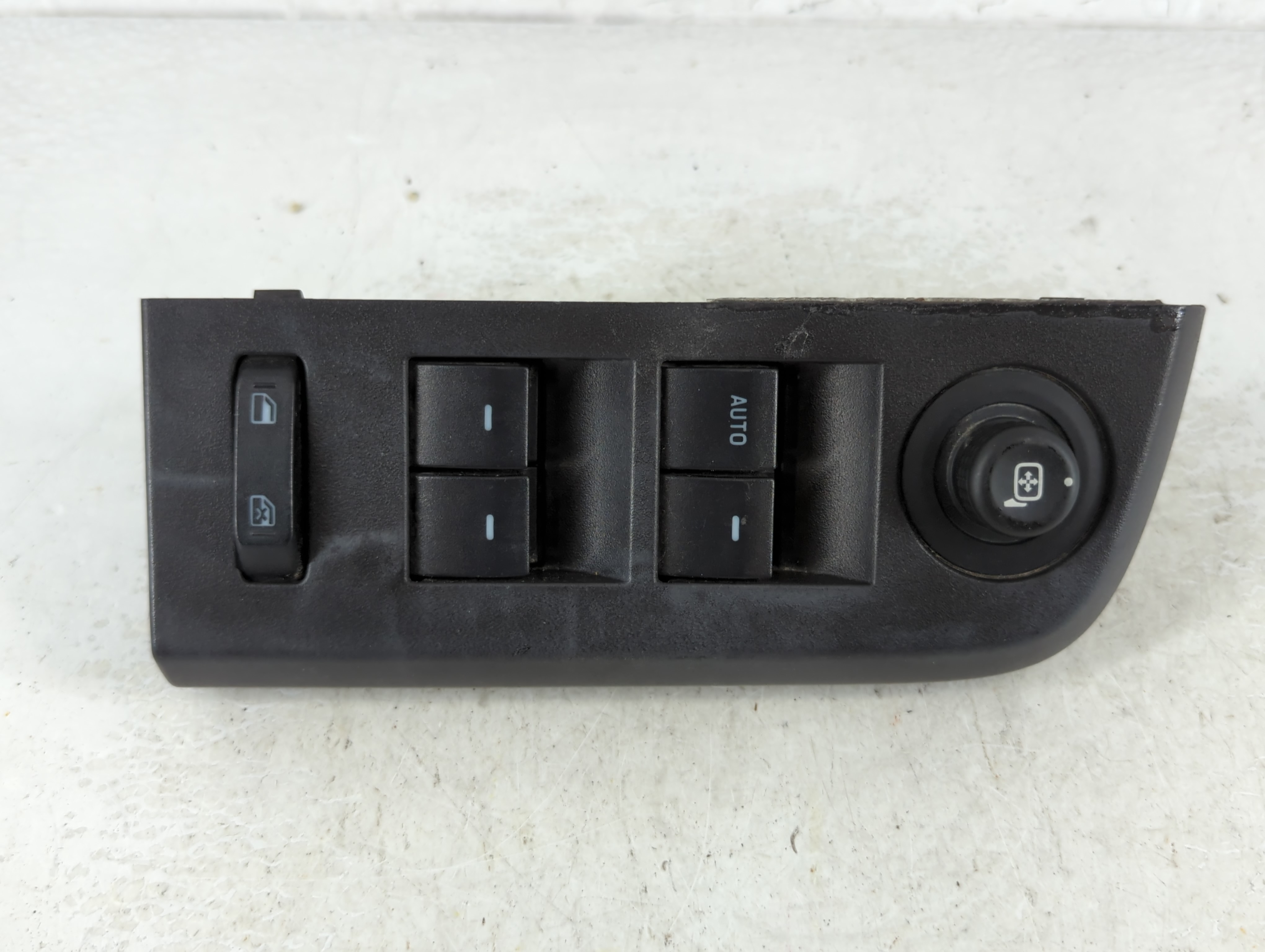 Picture of 2007-2010 Ford Edge Driver Left Door Master Power Window Switch 913871