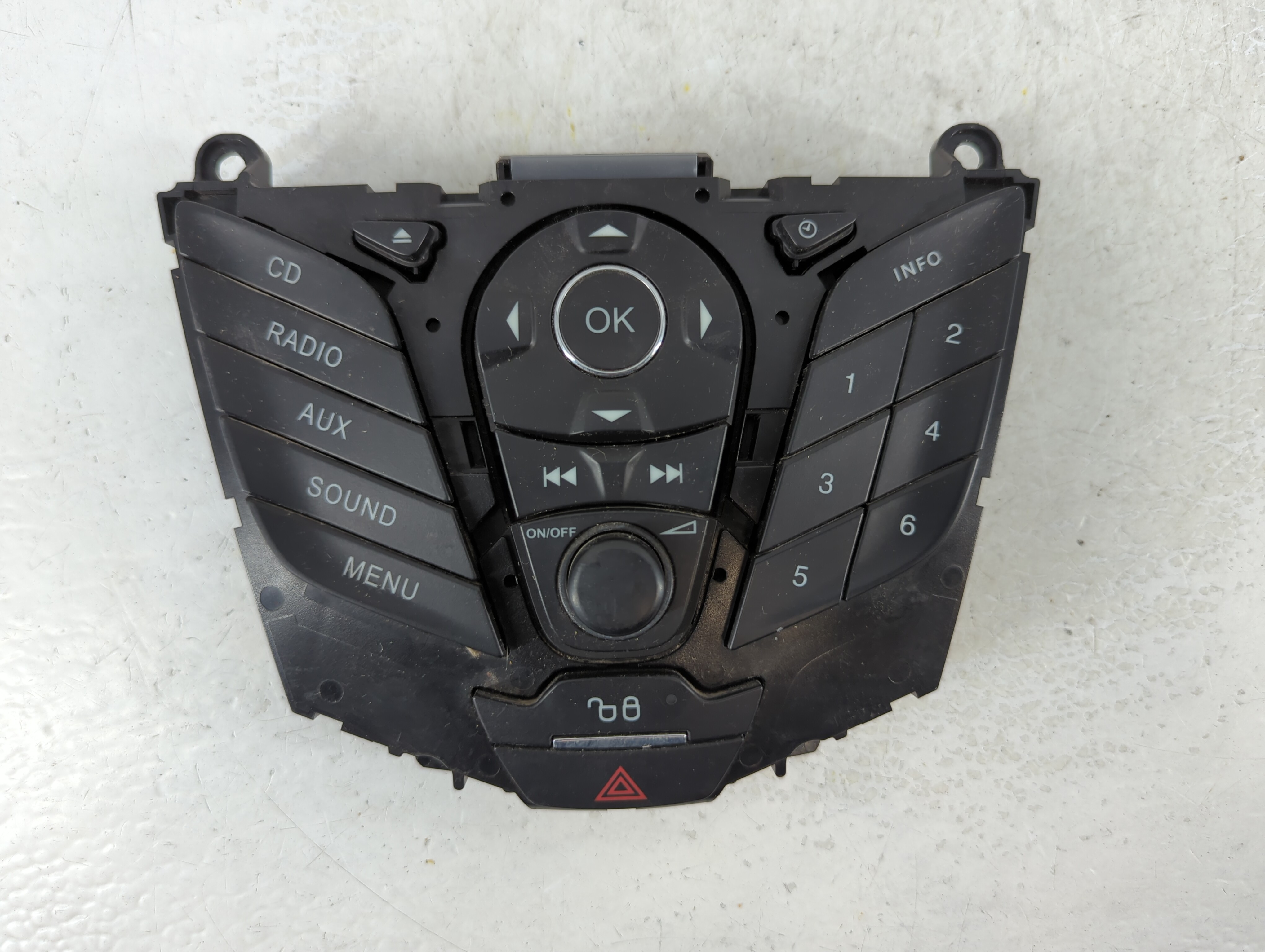 Picture of 2012 Ford Focus Am Fm Cd Player Radio Receiver 913933