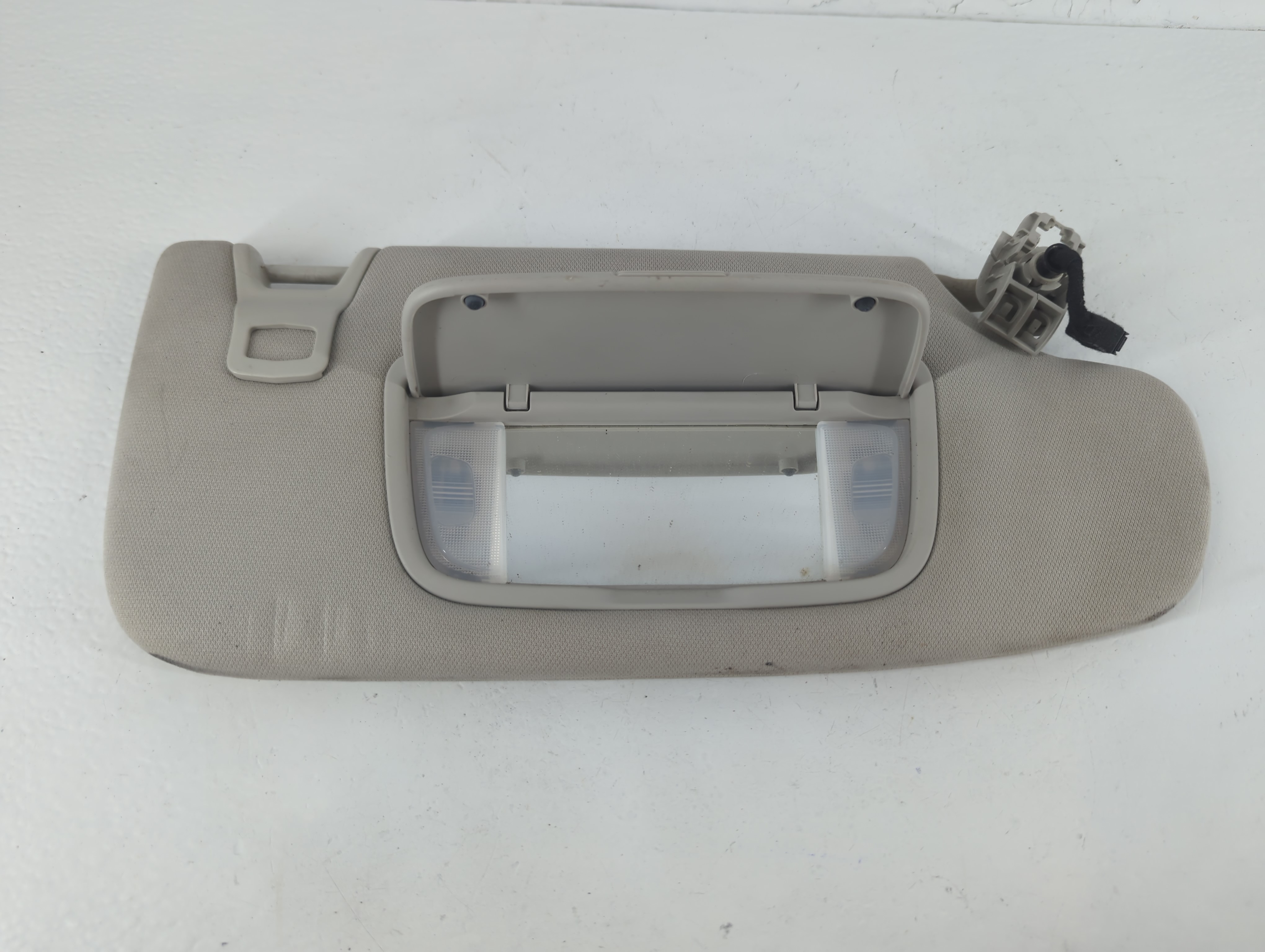 2013-2014 Ford Fusion Passenger Sun Visor Mirror Right Sunvisor Grey 914016 - Oemusedautoparts1.com
