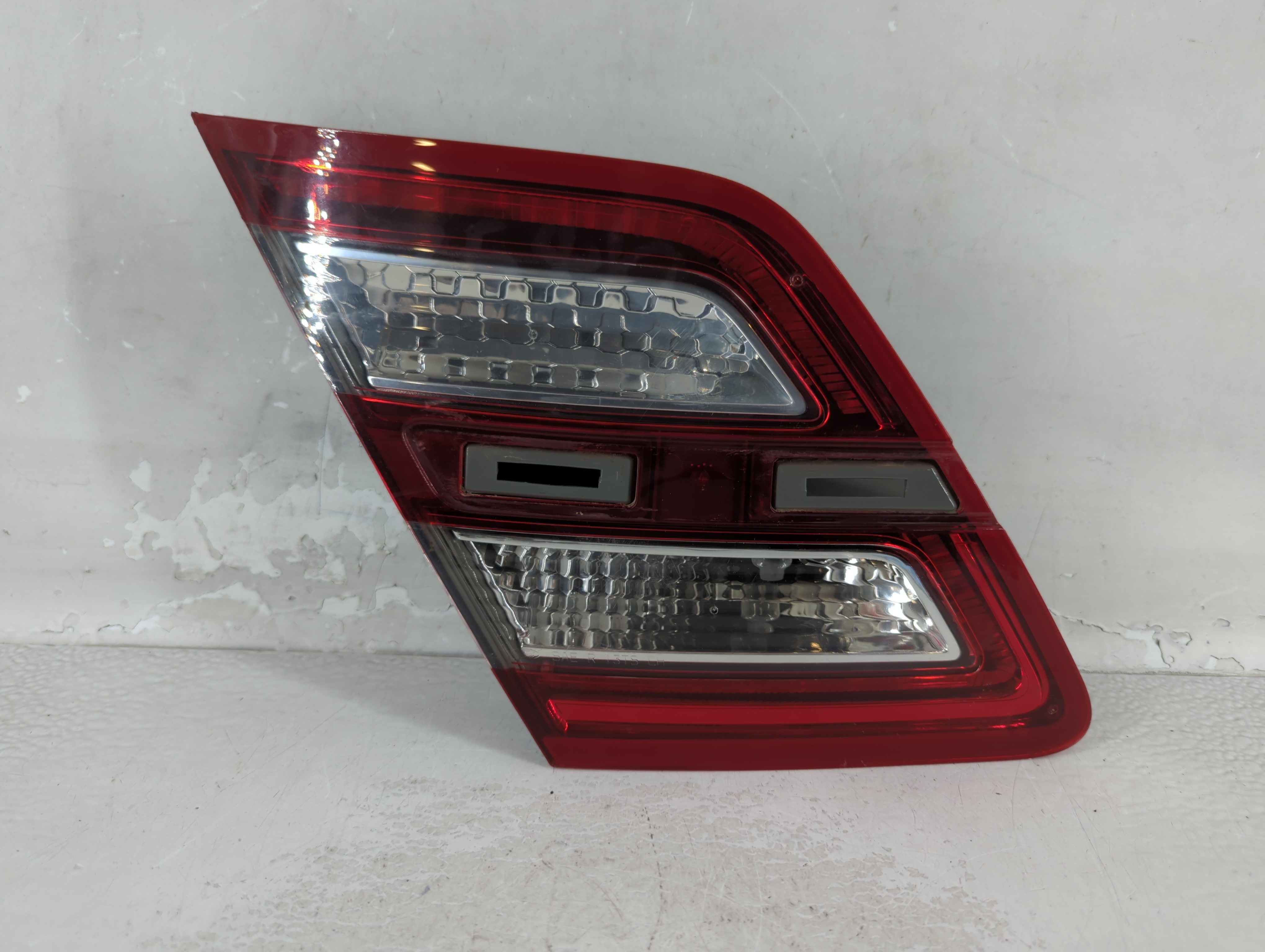 2013-2019 Ford Taurus Driver Left Side Tail Light Taillight Oem 914183 - Oemusedautoparts1.com