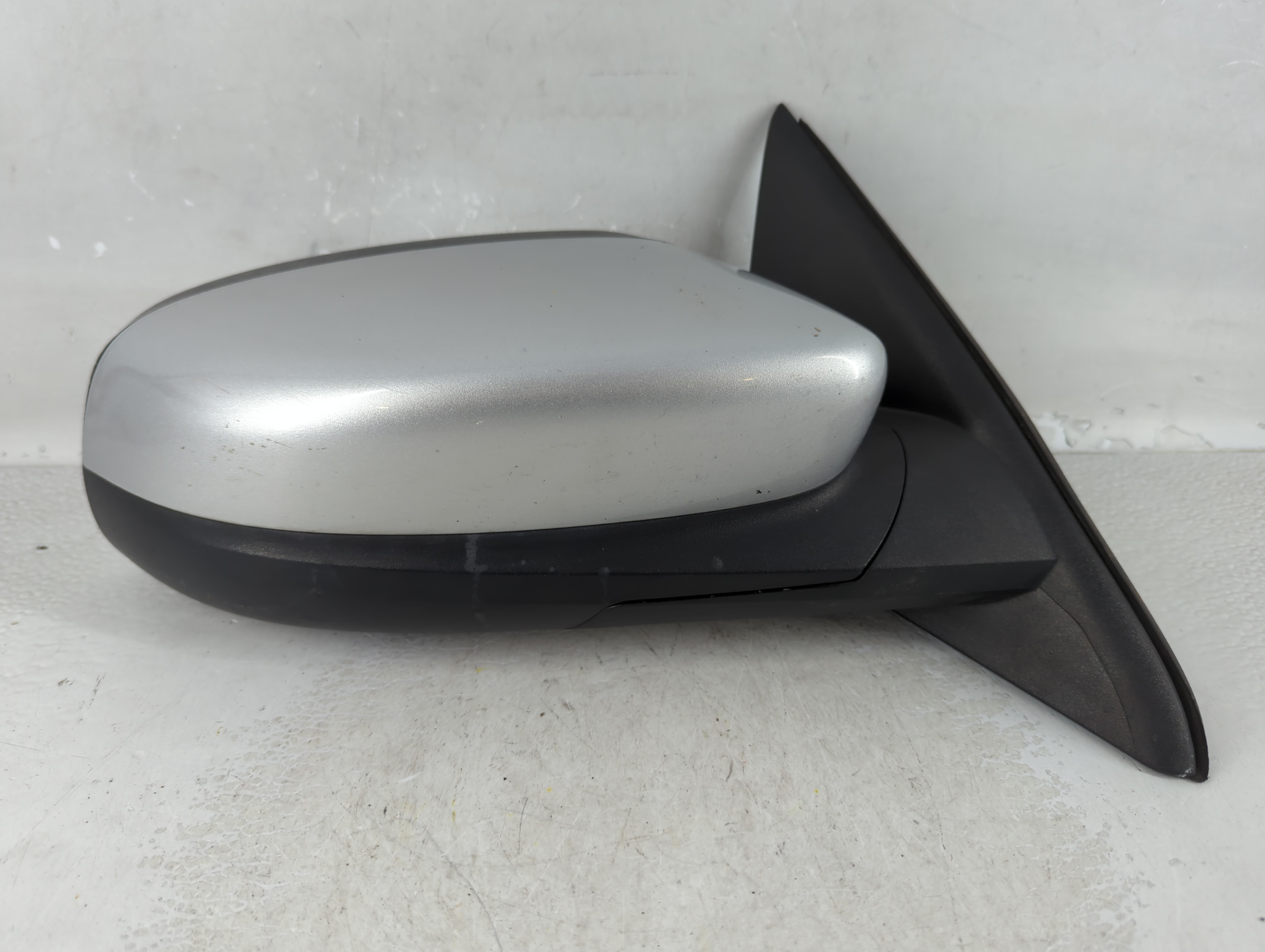 2010-2019 Ford Taurus Driver Left Side View Manual Door Mirror Grey 914290 - Oemusedautoparts1.com