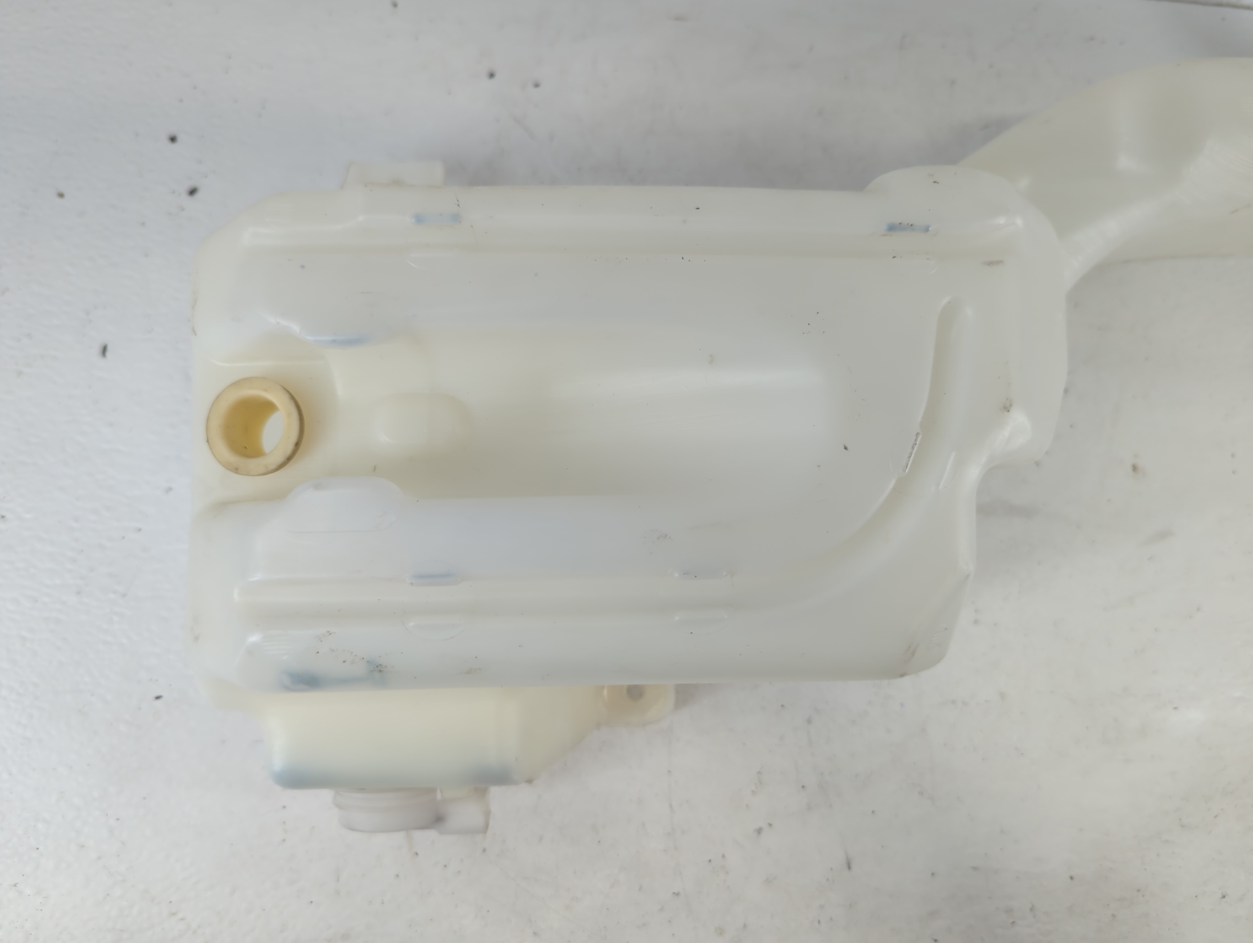 2007-2015 Lincoln Mkx Windshield Washer Fluid Reservoir Bottle Oem 914470 - Oemusedautoparts1.com