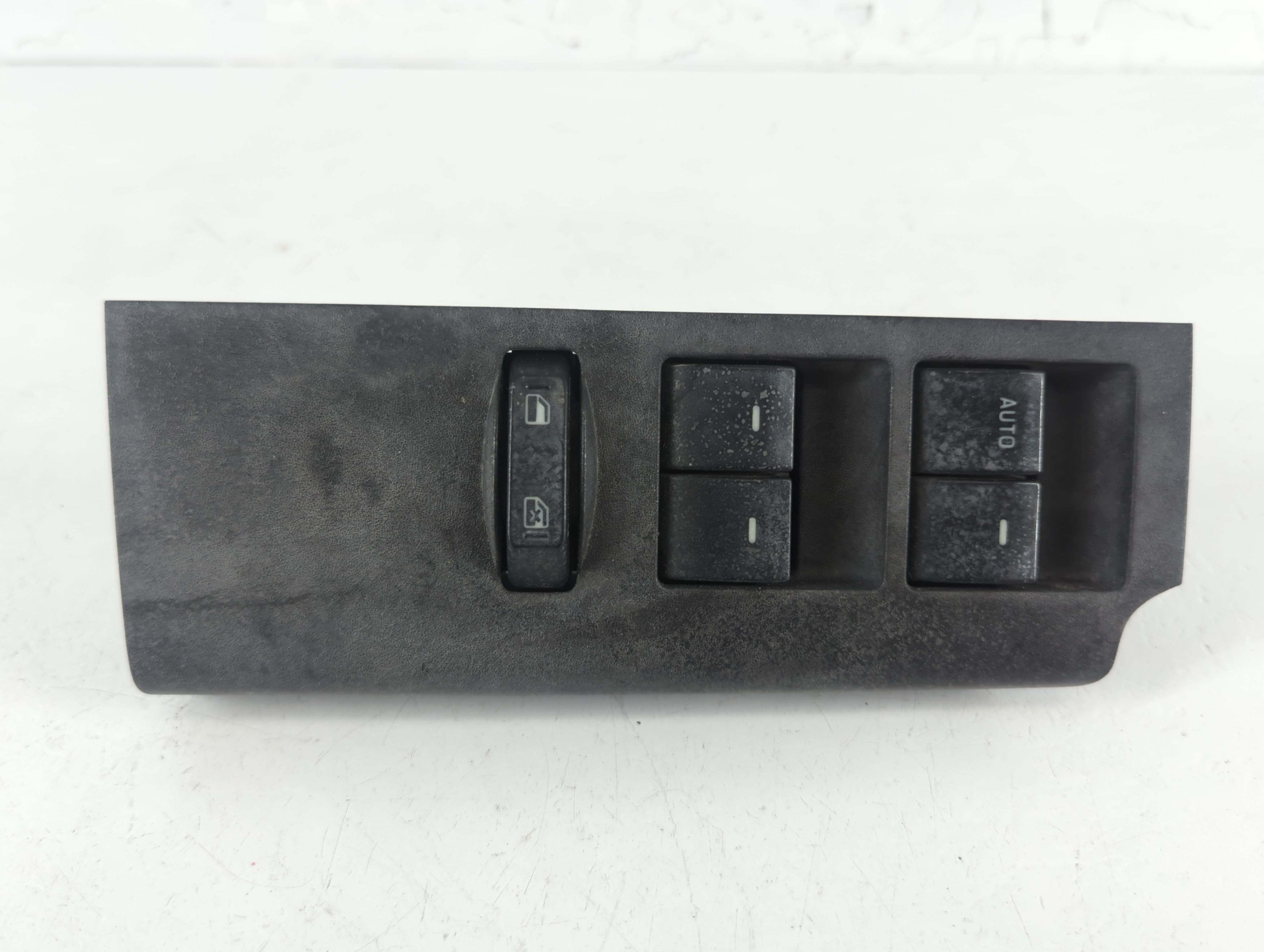 Picture of 2008-2011 Ford Focus Driver Left Door Master Power Window Switch 914521