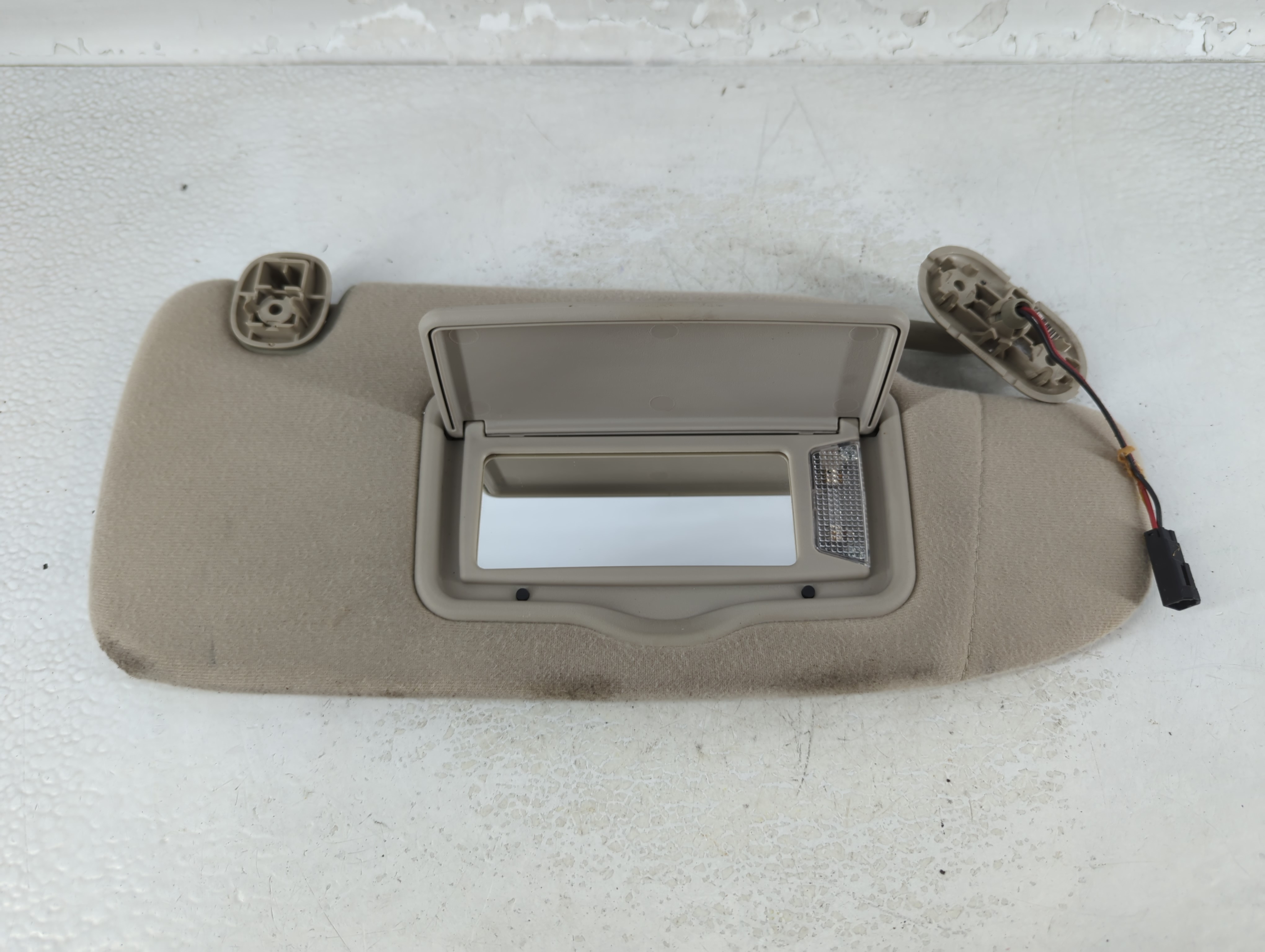 2006-2009 Ford Fusion Driver Sun Visor Mirror Left Sunvisor Grey 914672 - Oemusedautoparts1.com