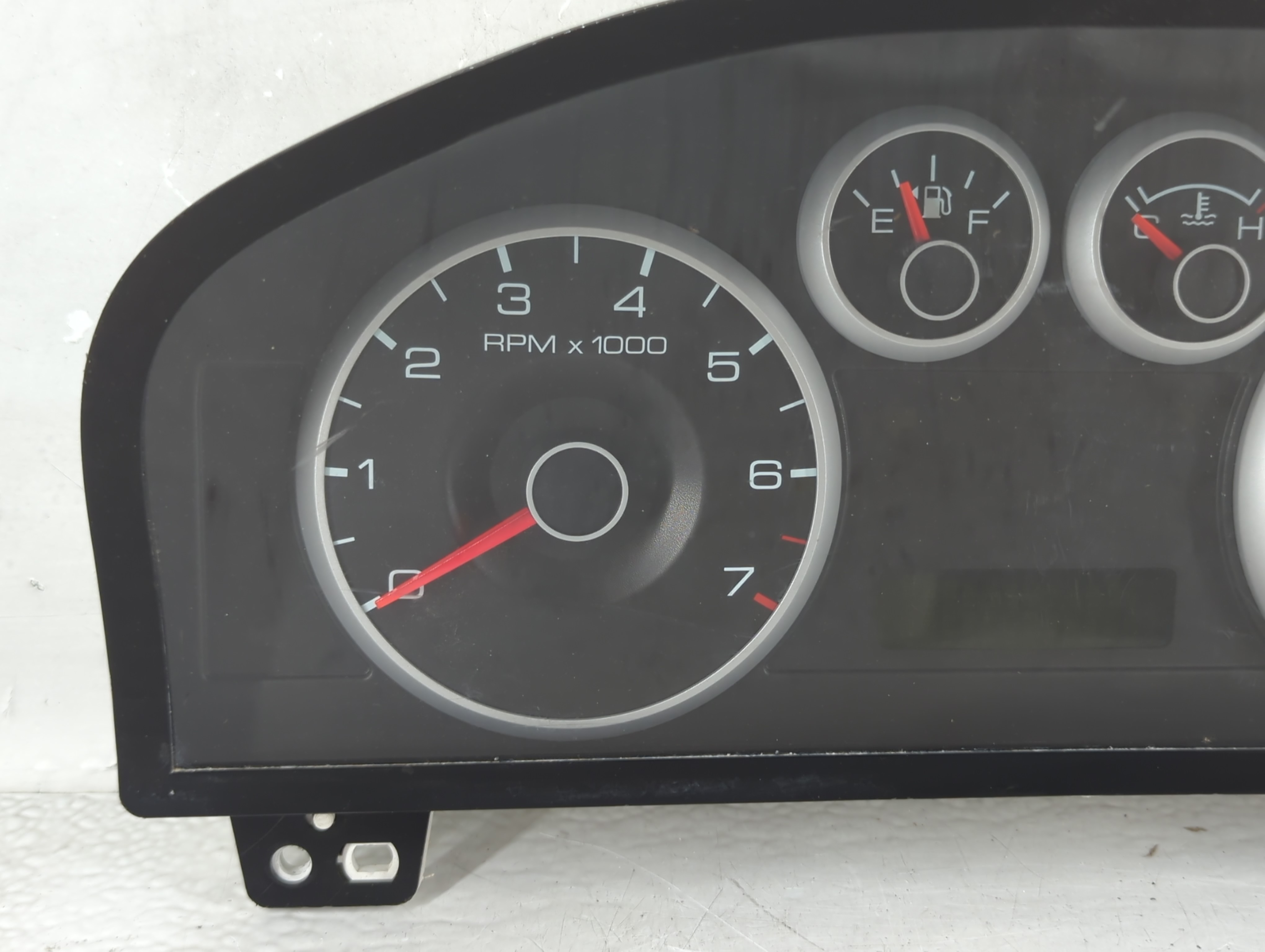 2009 Ford Fusion Speedometer Instrument Cluster Gauges 914680 - Oemusedautoparts1.com