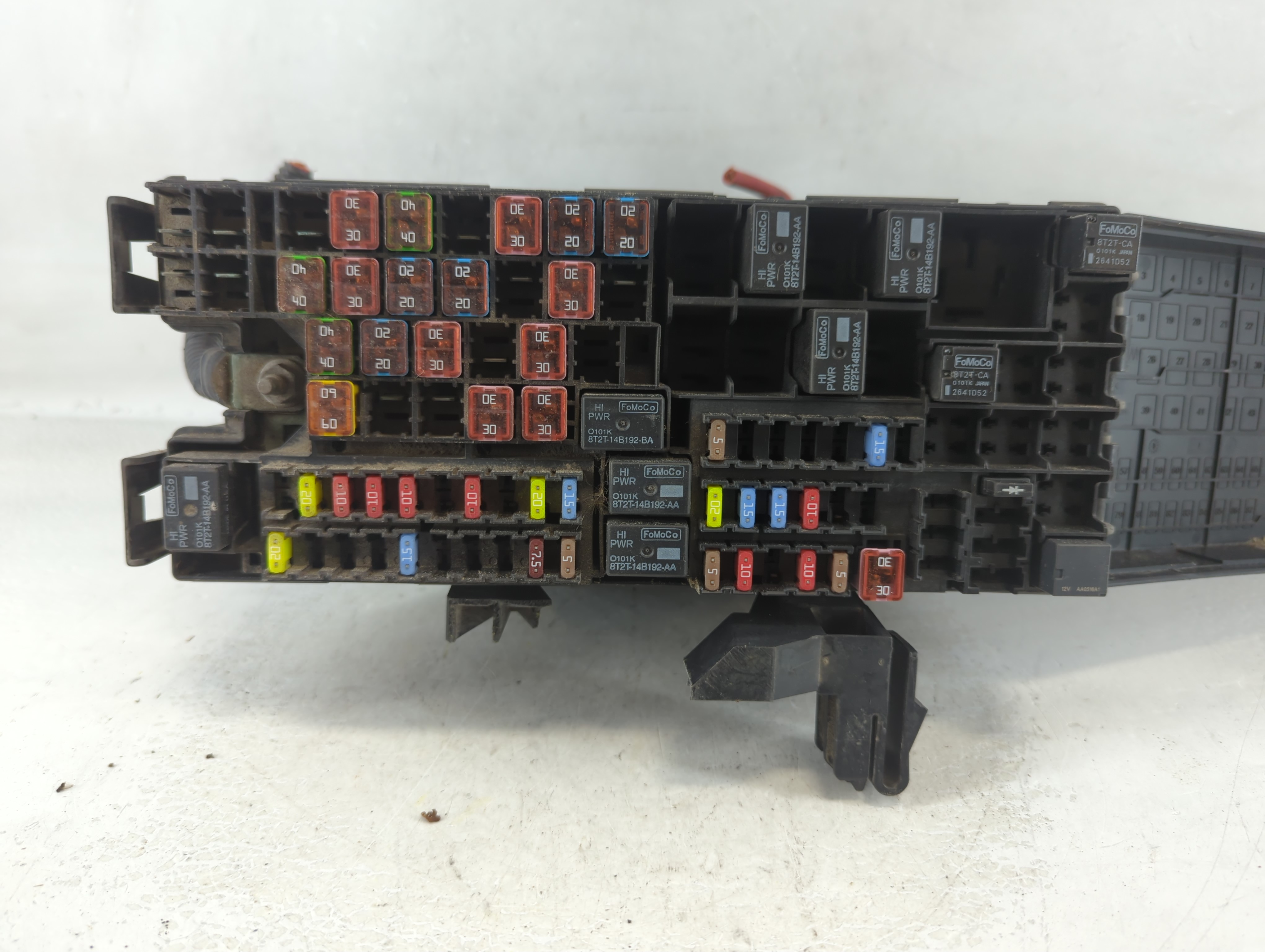 2011-2011 Lincoln Mkx Fusebox Fuse Box Relay Module 914763 - Oemusedautoparts1.com