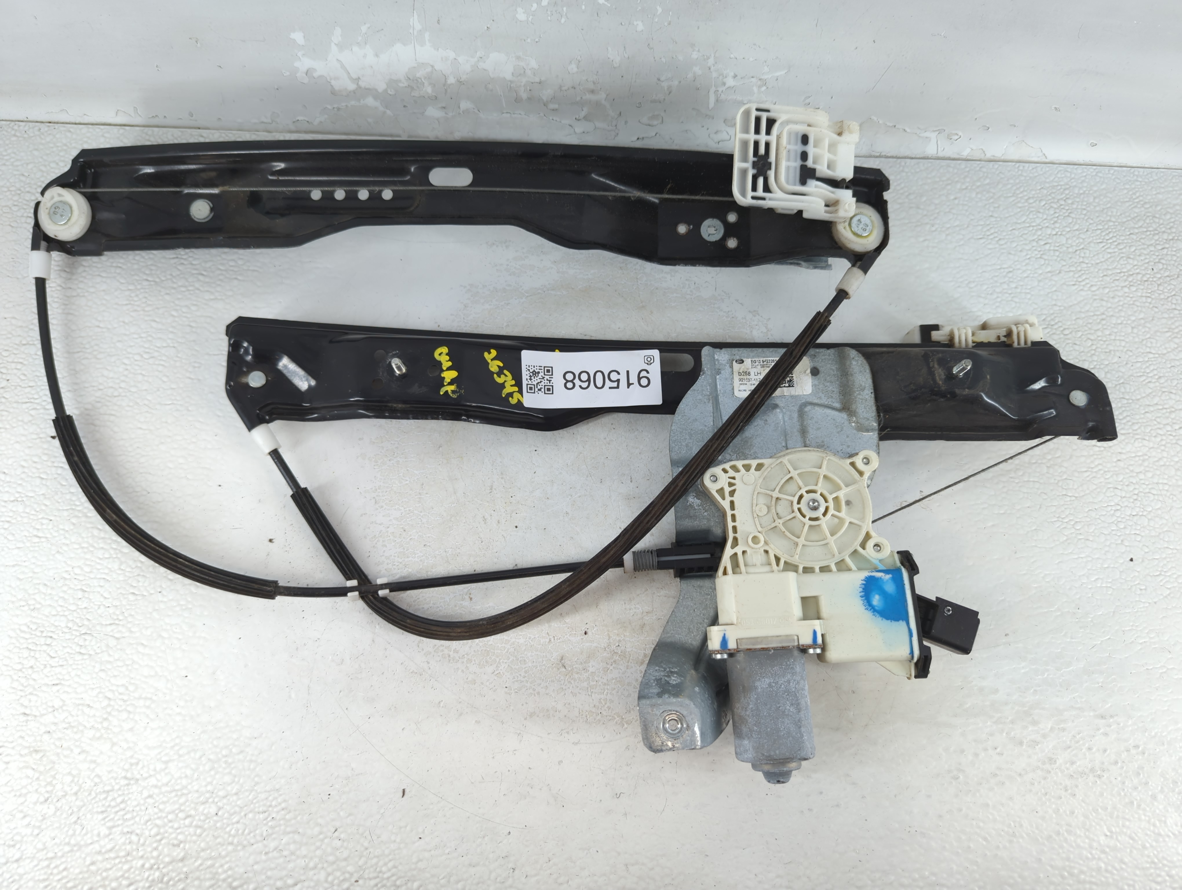 Picture of 2010-2019 Ford Taurus Driver Left Front Window Regulator 915068