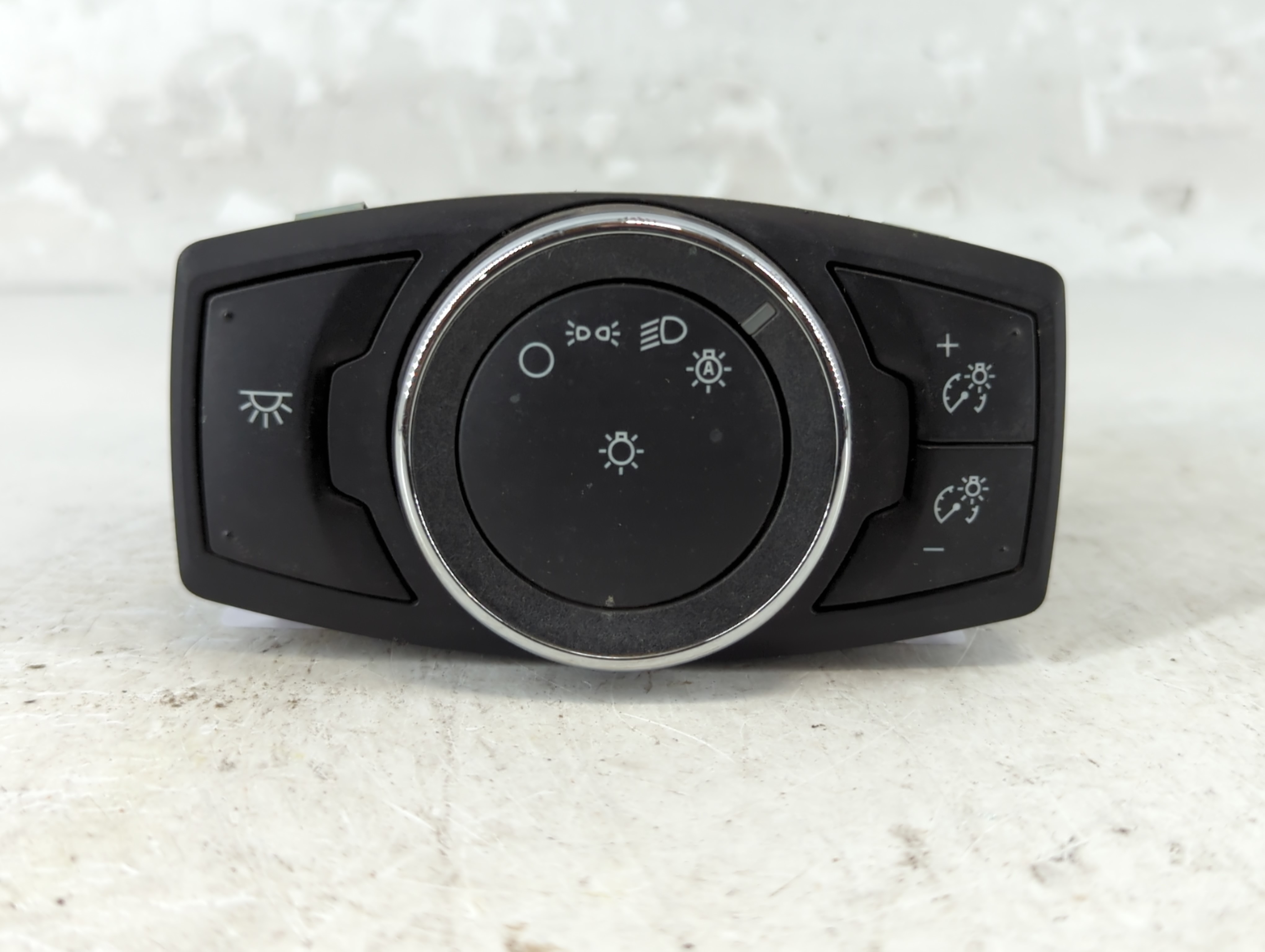 Picture of 2014 Ford Explorer Headlight Lamp Control Switch 915142