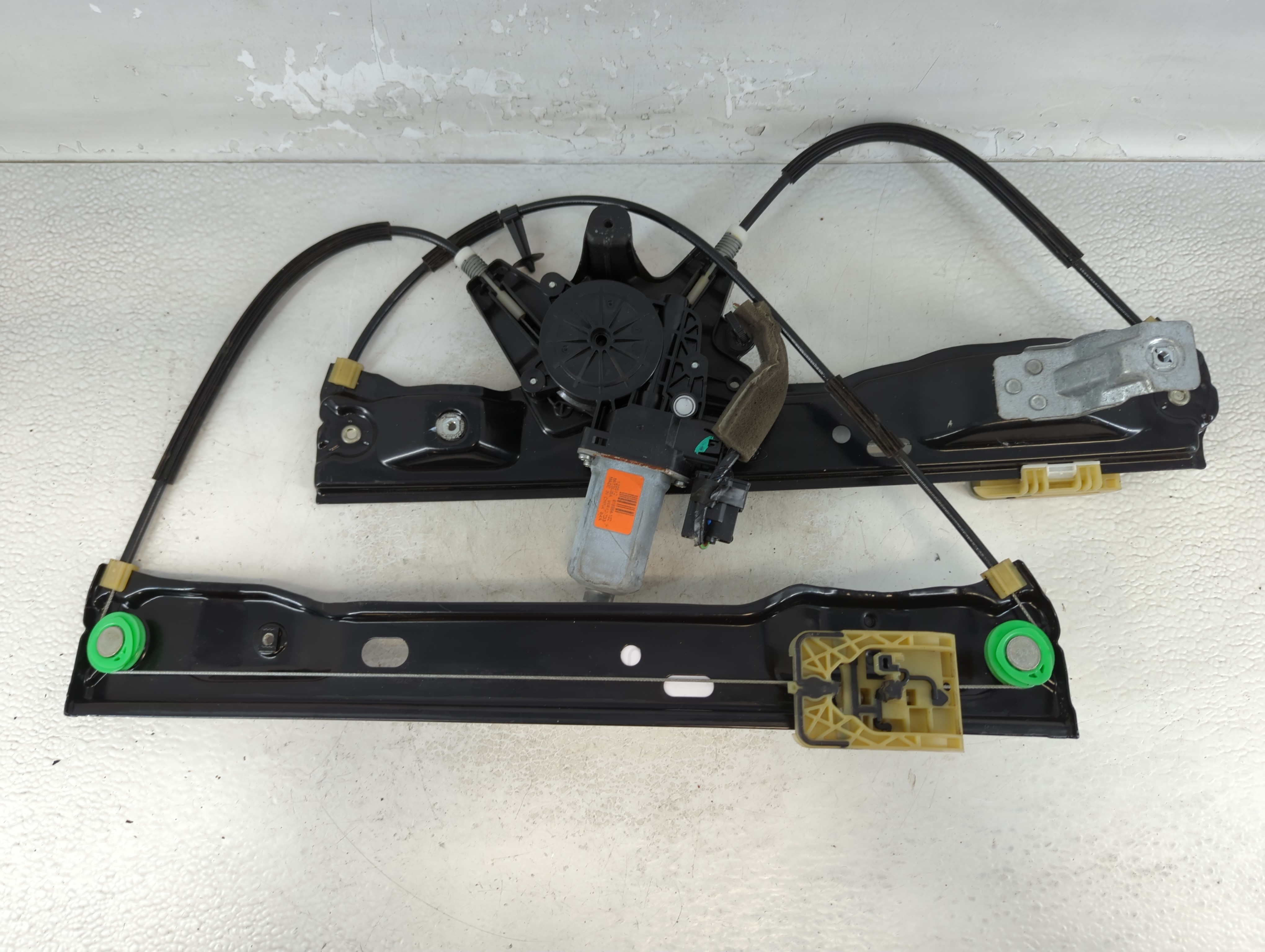 2012-2018 Ford Focus Window Regulator Passenger Front 915404 - Oemusedautoparts1.com